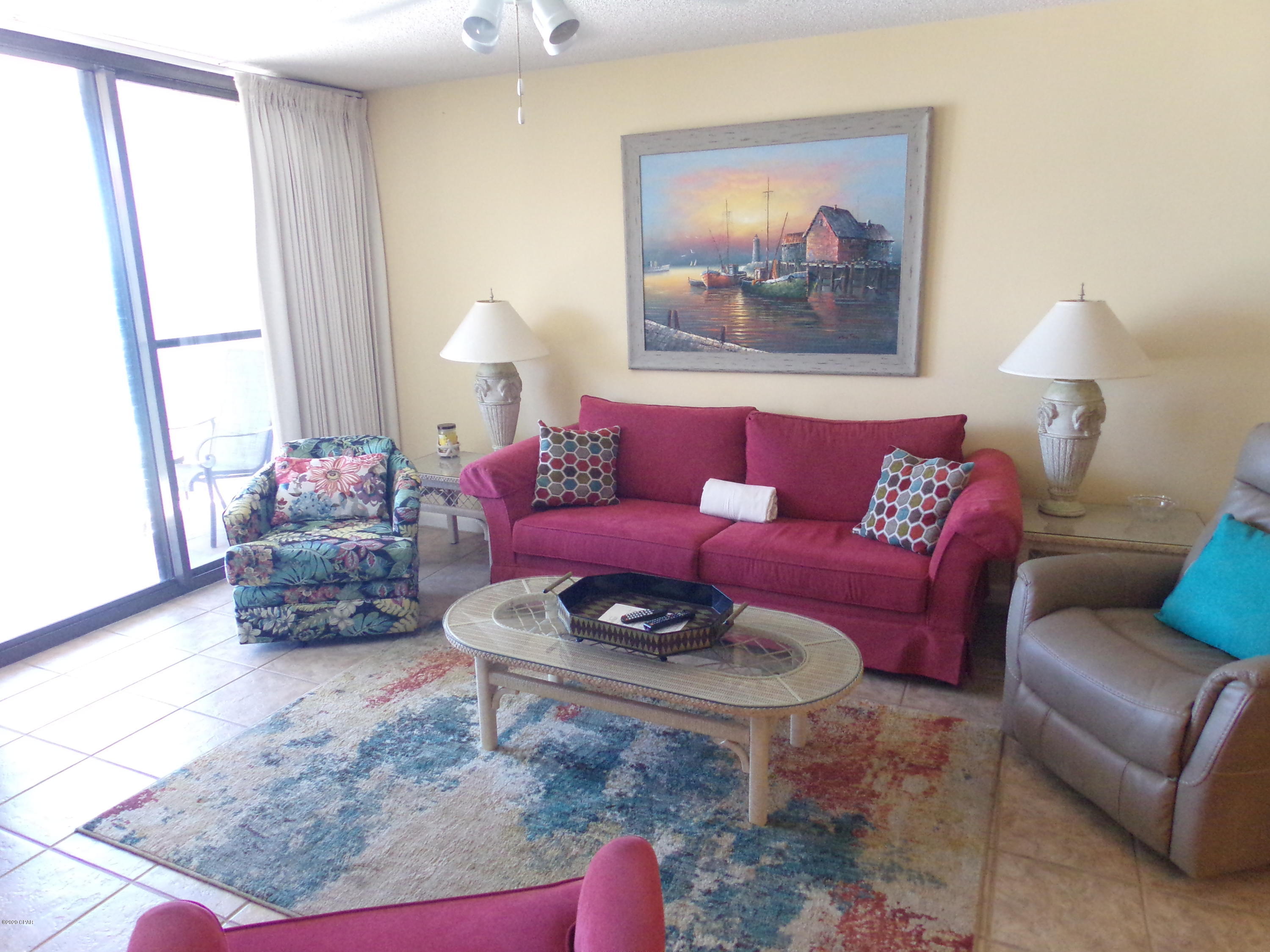 Summerhouse Condo. - Residential