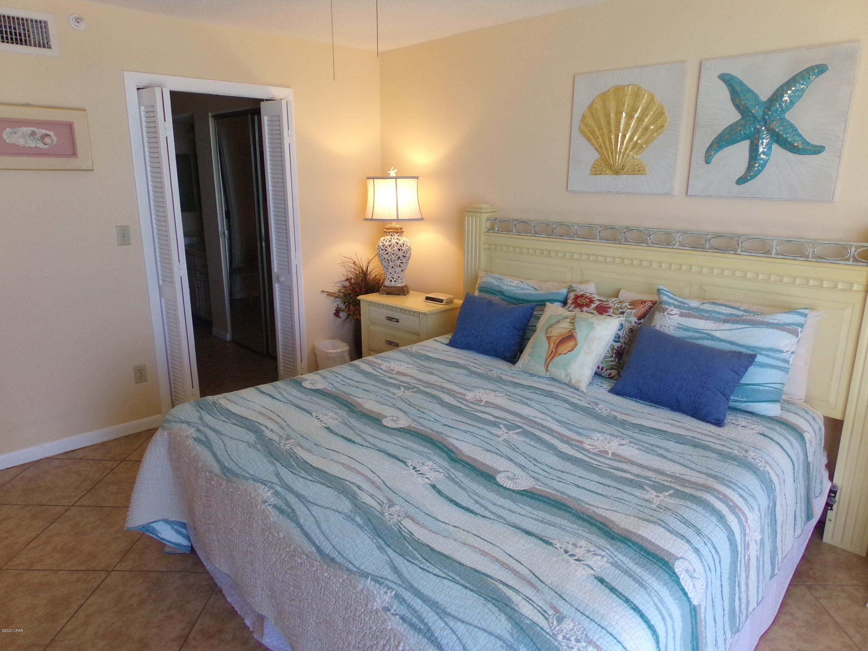 Summerhouse Condo. - Residential