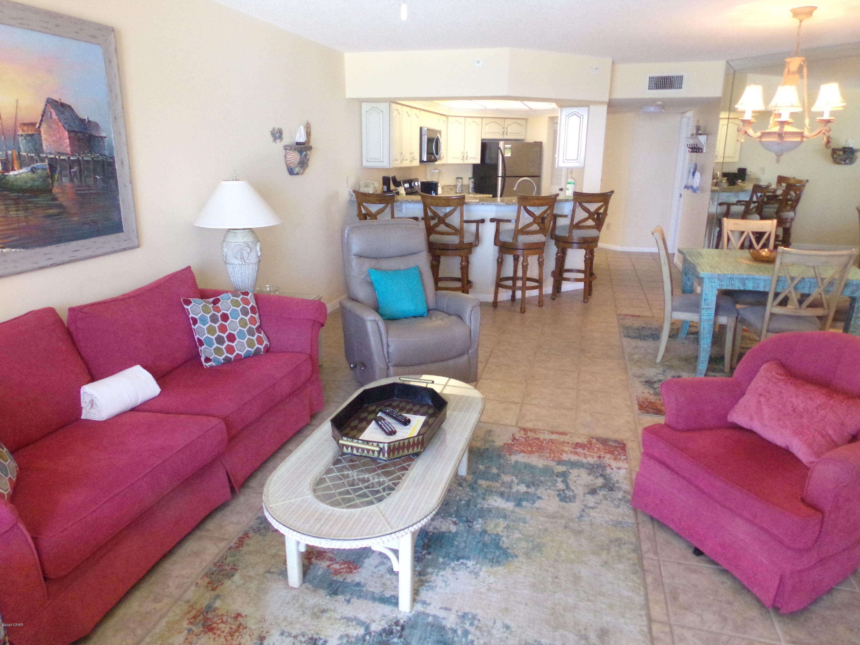 Summerhouse Condo. - Residential