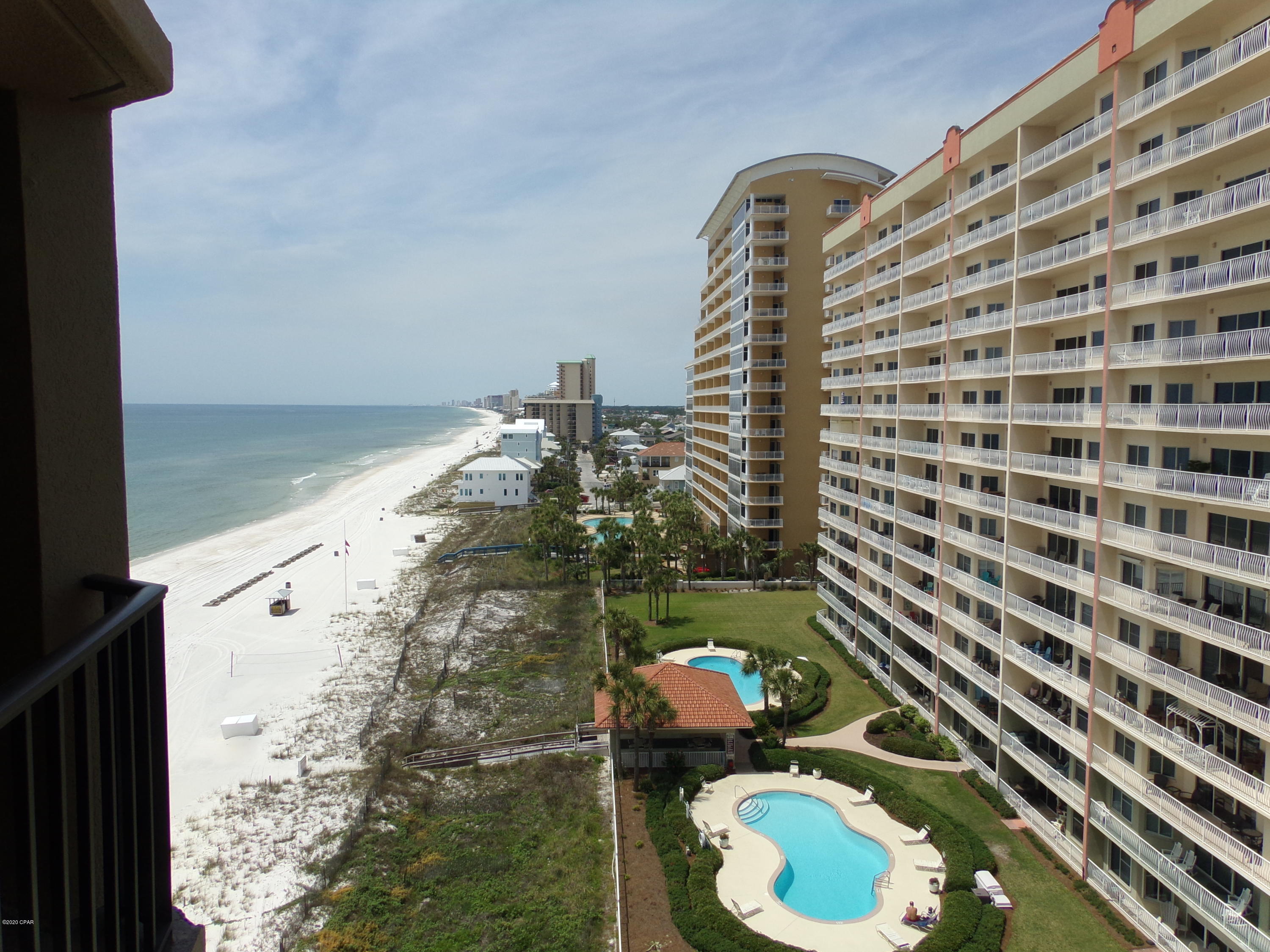 Summerhouse Condo. - Residential