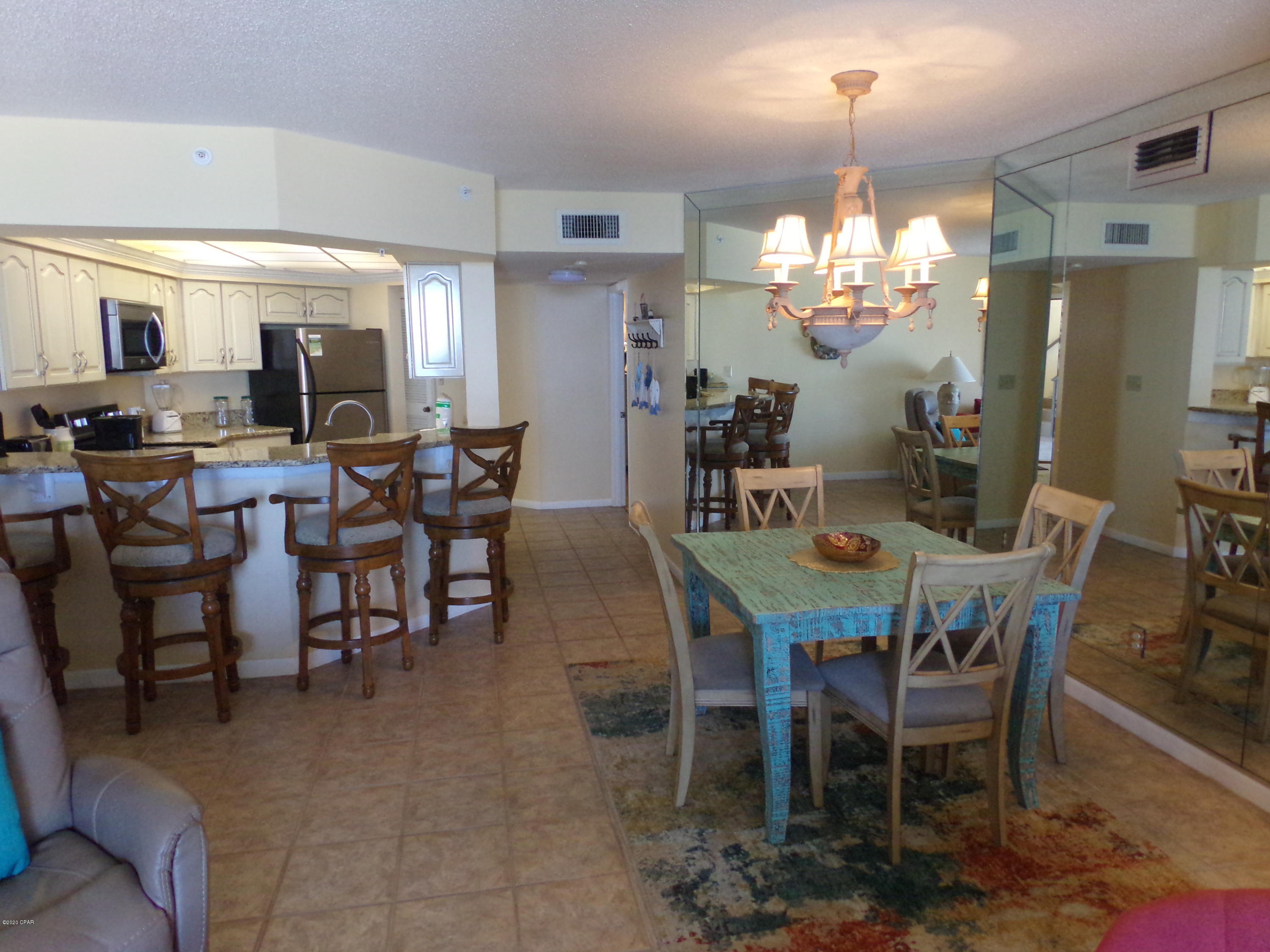 Summerhouse Condo. - Residential