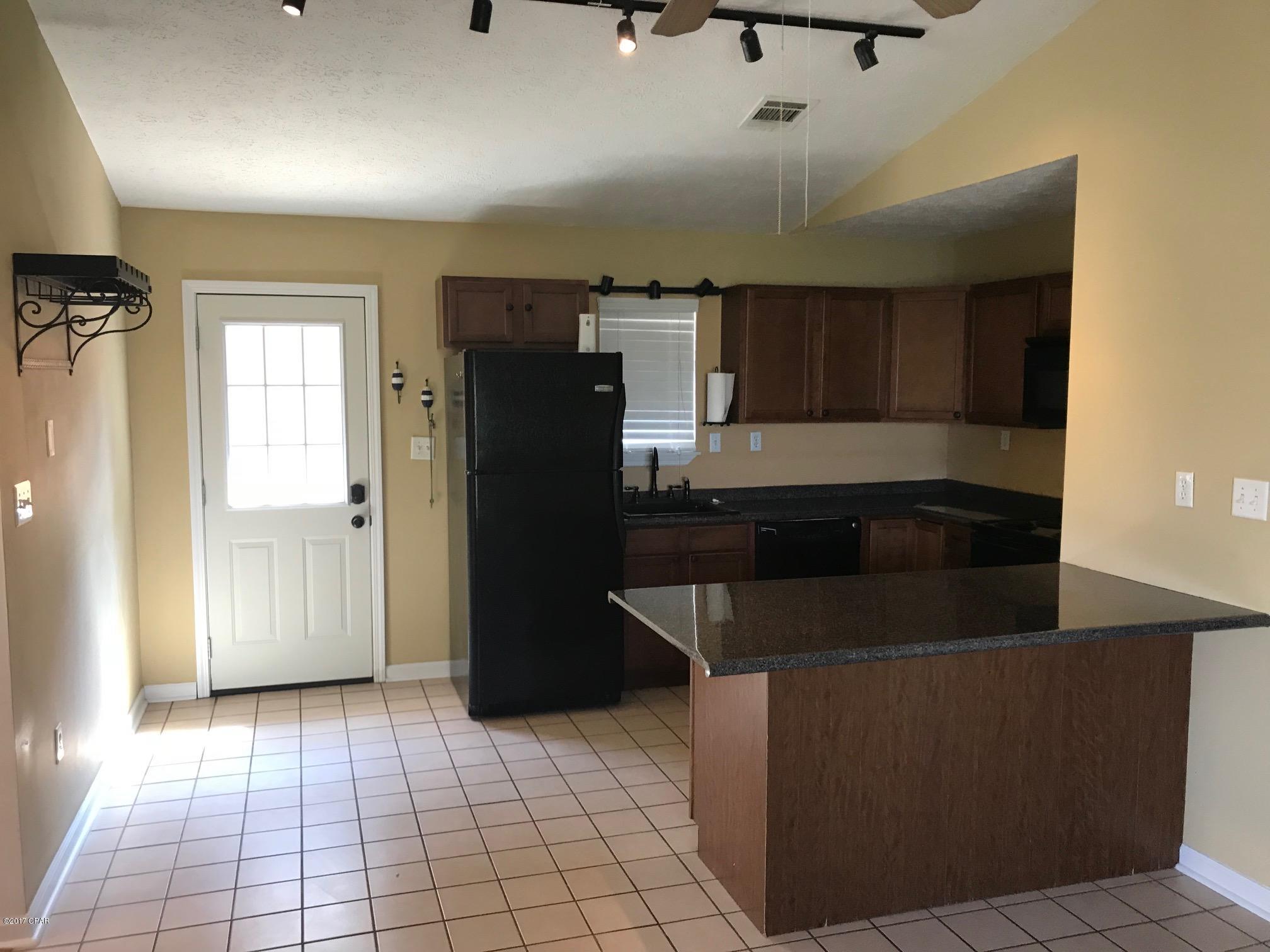 Biltmore Beach - Residential Lease