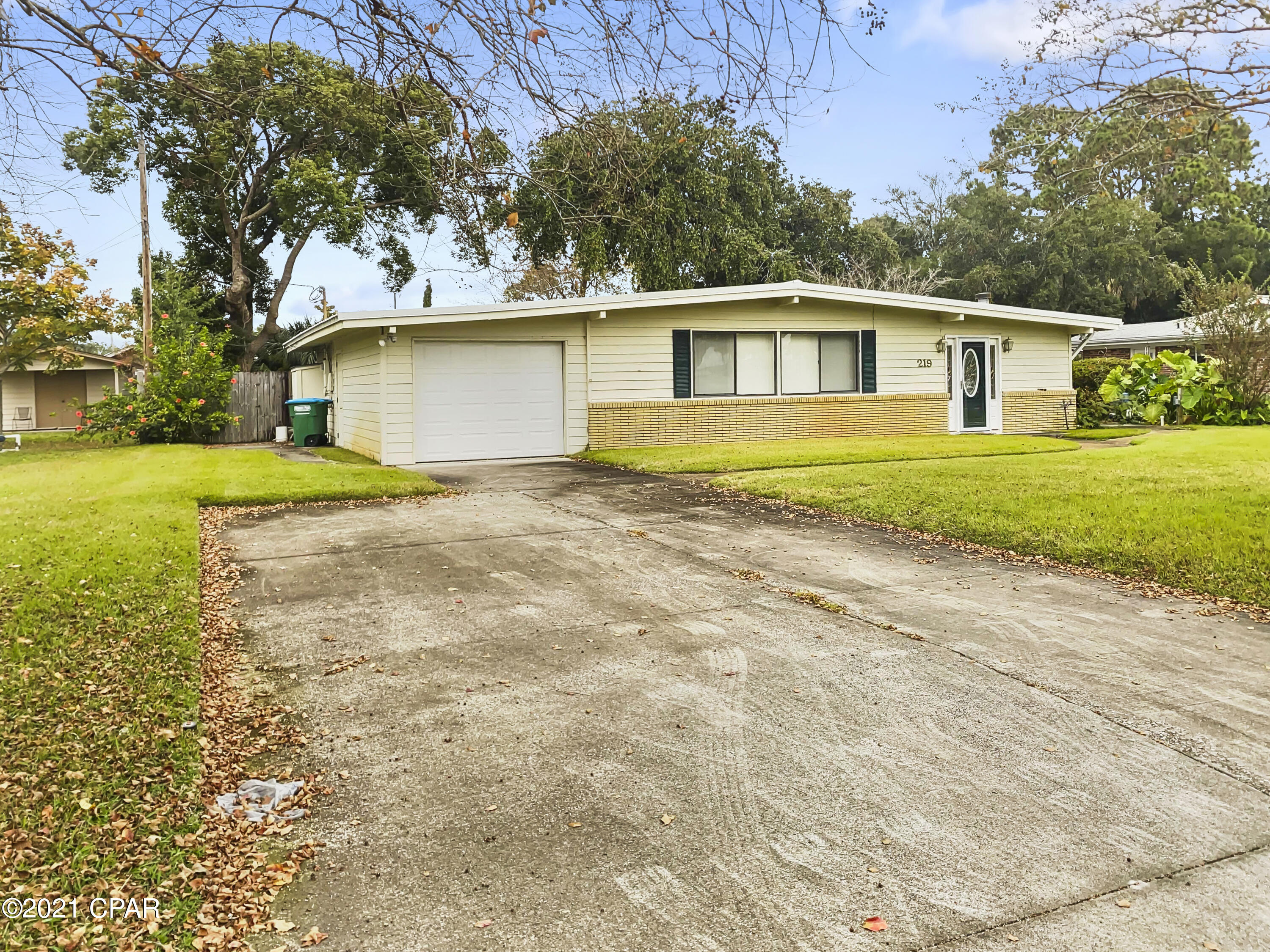 Woodlawn Unit 1 - Residential