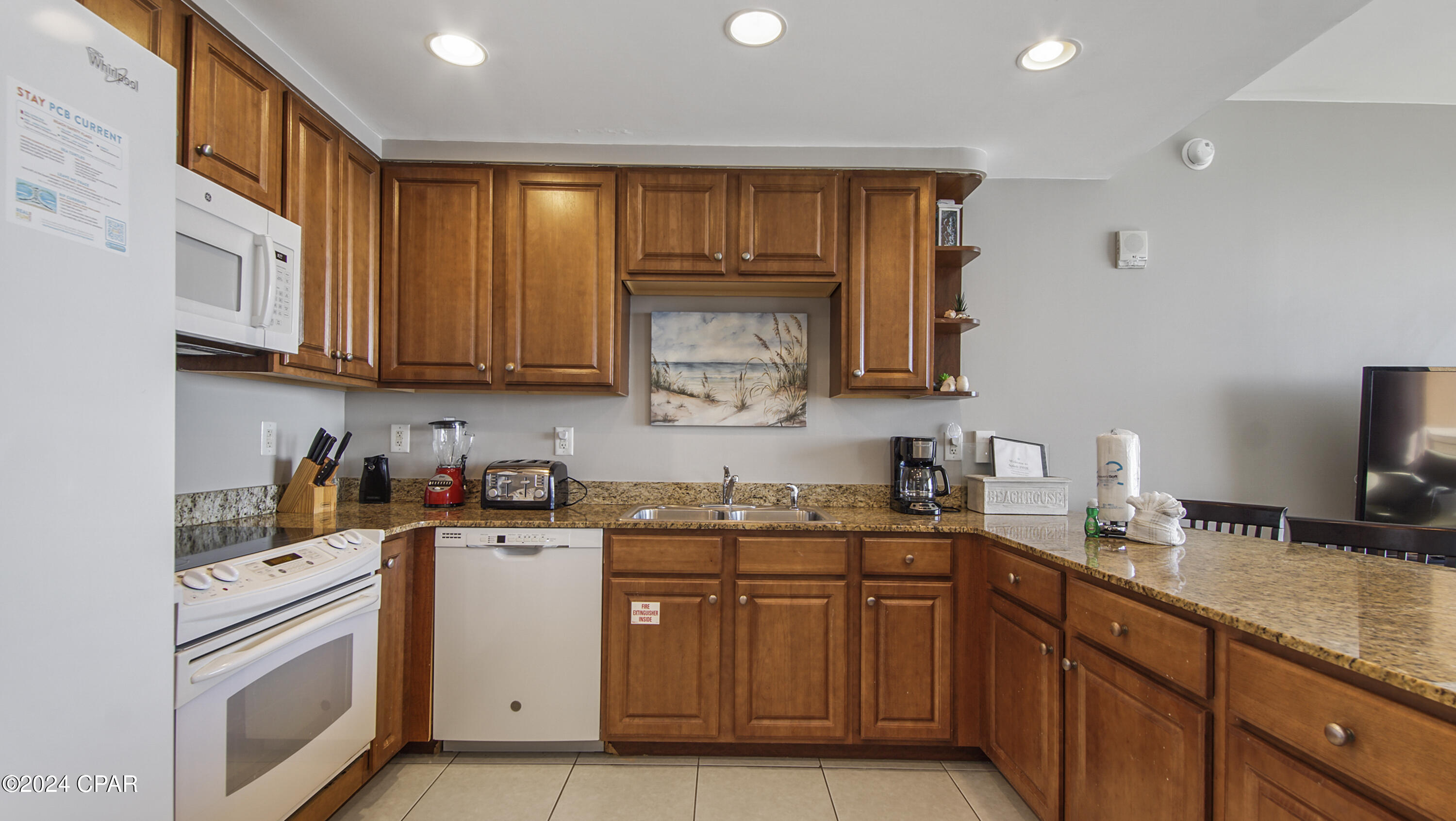 Splash Condo - Residential