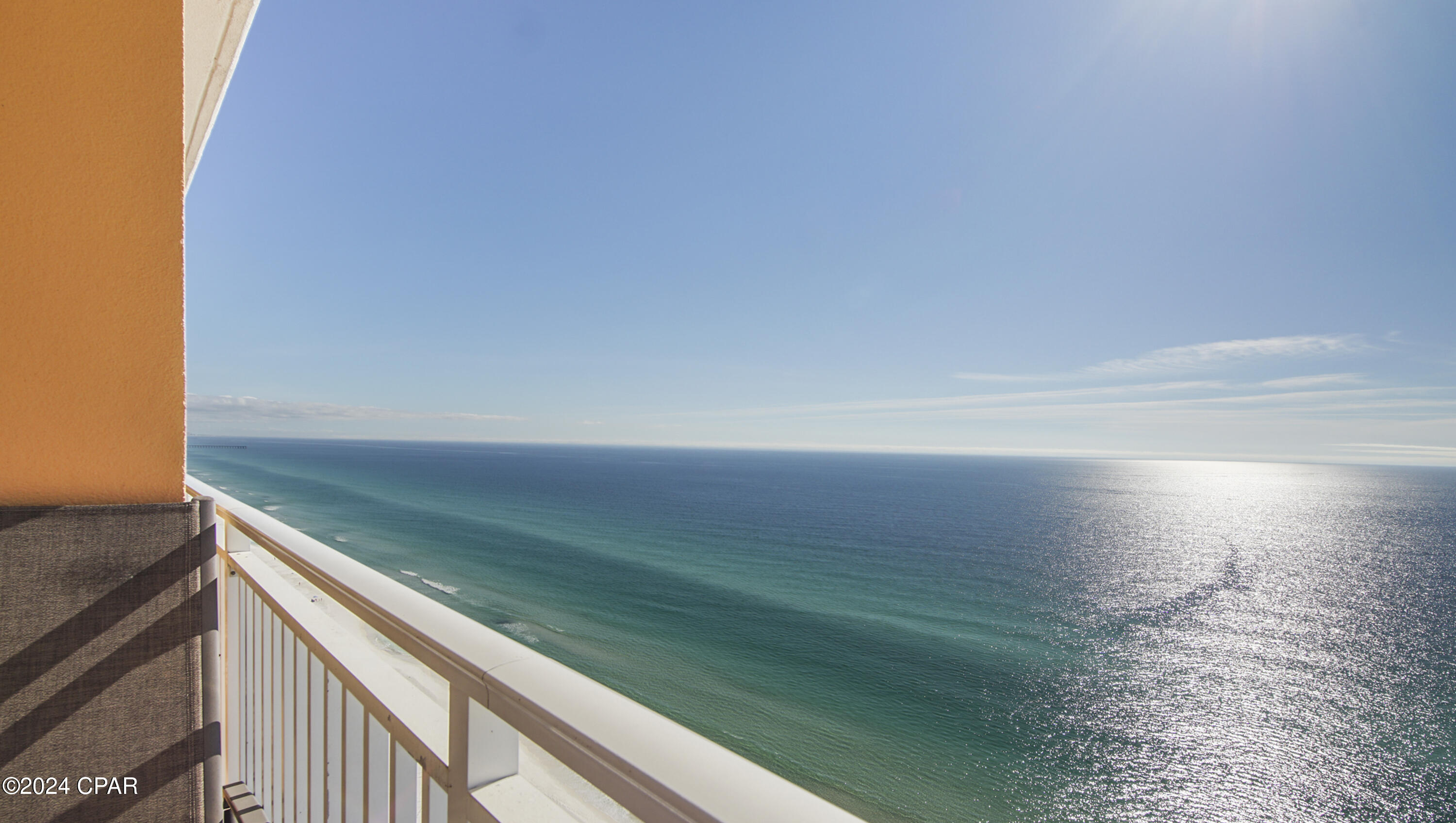 Splash Condo - Residential