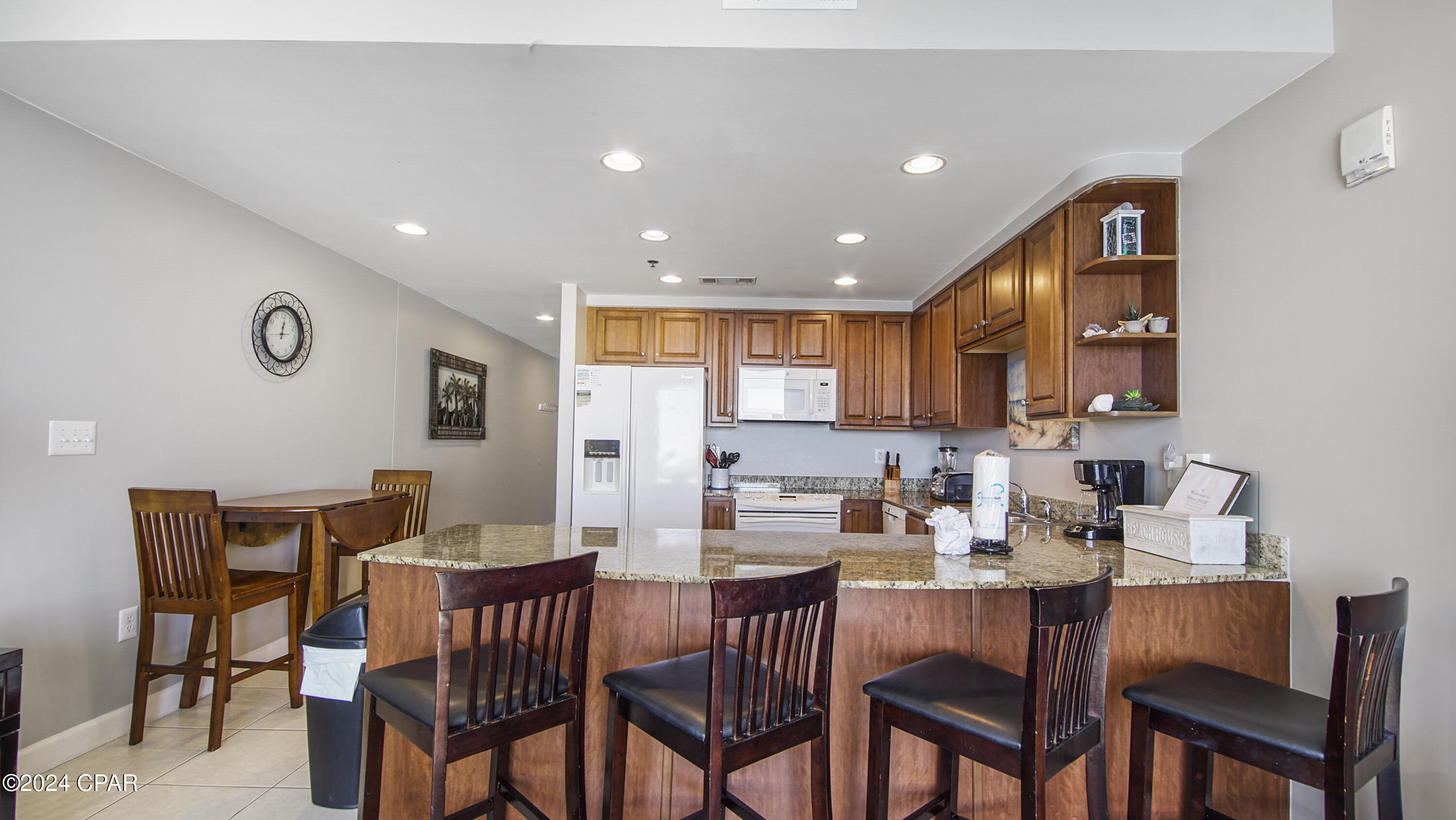 Splash Condo - Residential