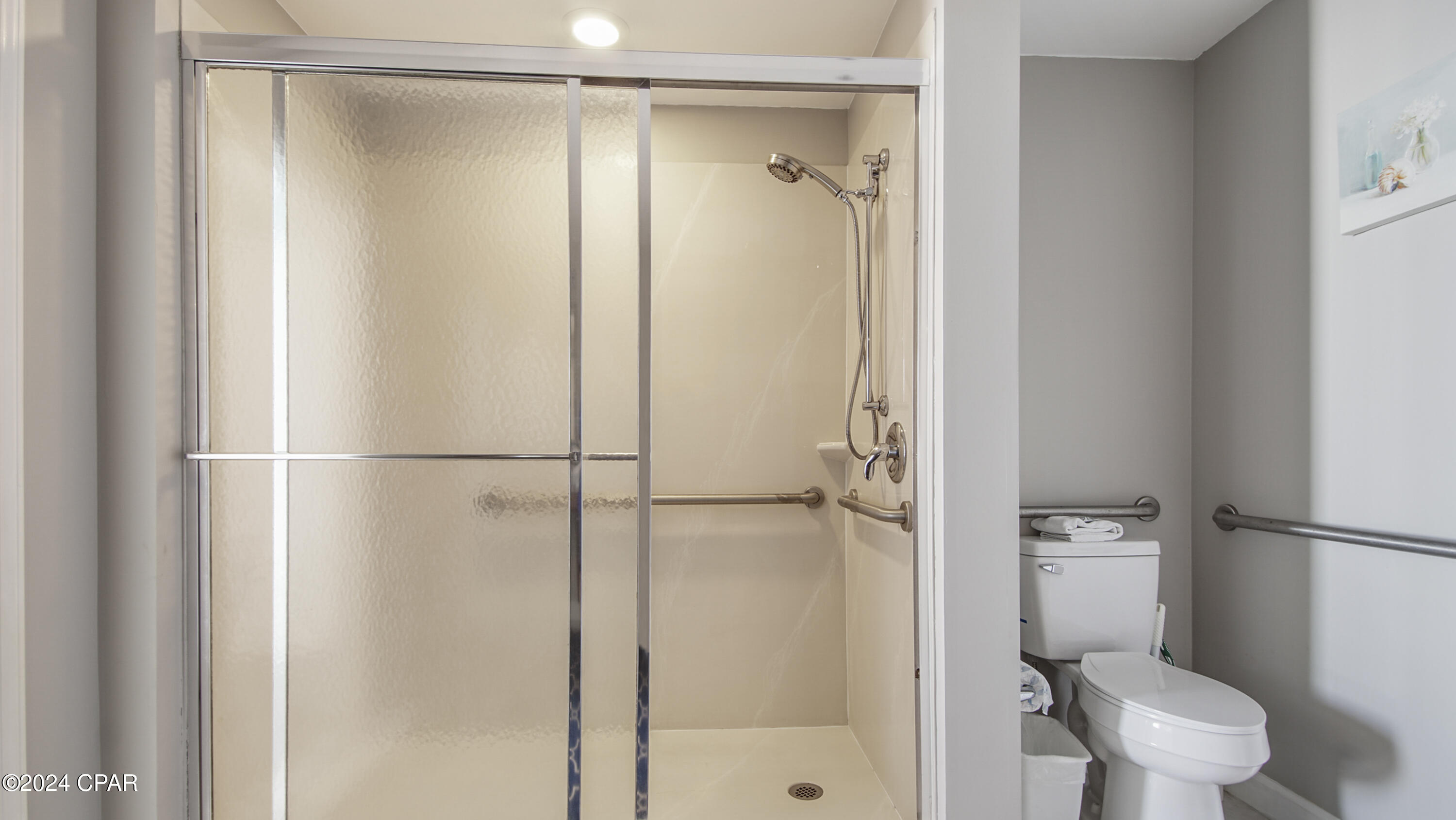 Splash Condo - Residential