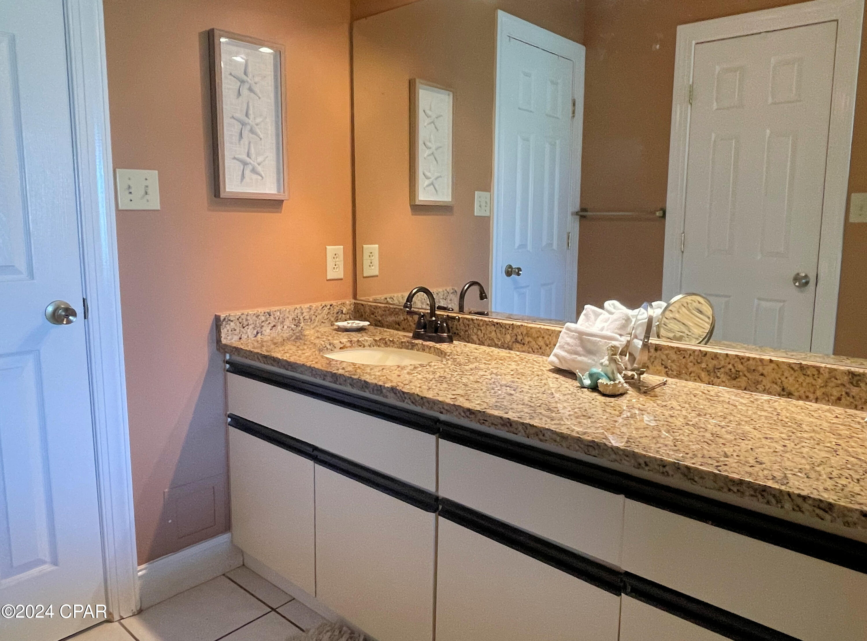 Edgewater Golf Villas 3A - Residential