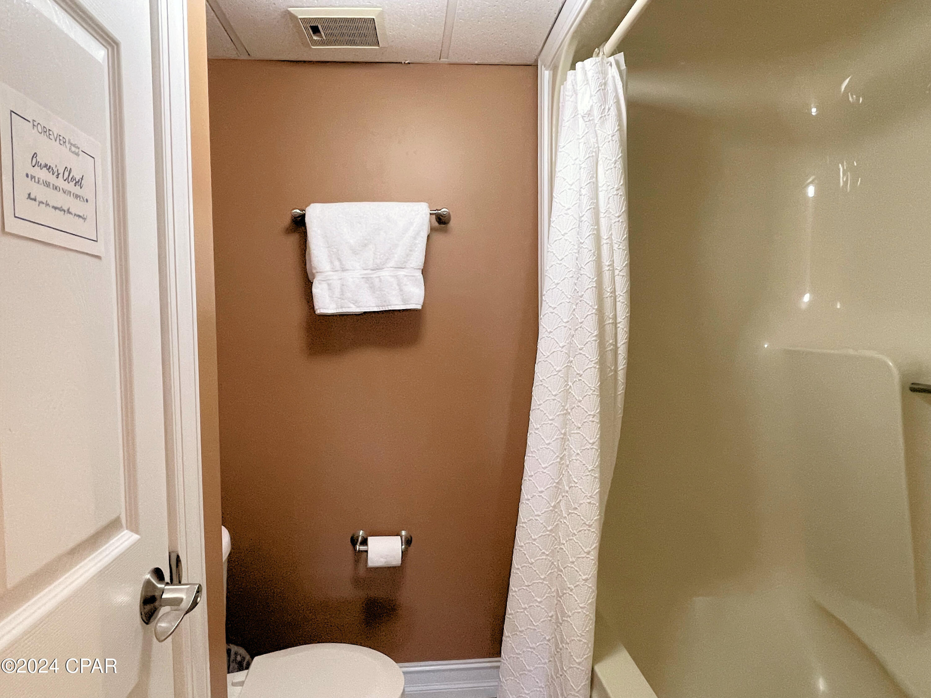 Edgewater Golf Villas 3A - Residential