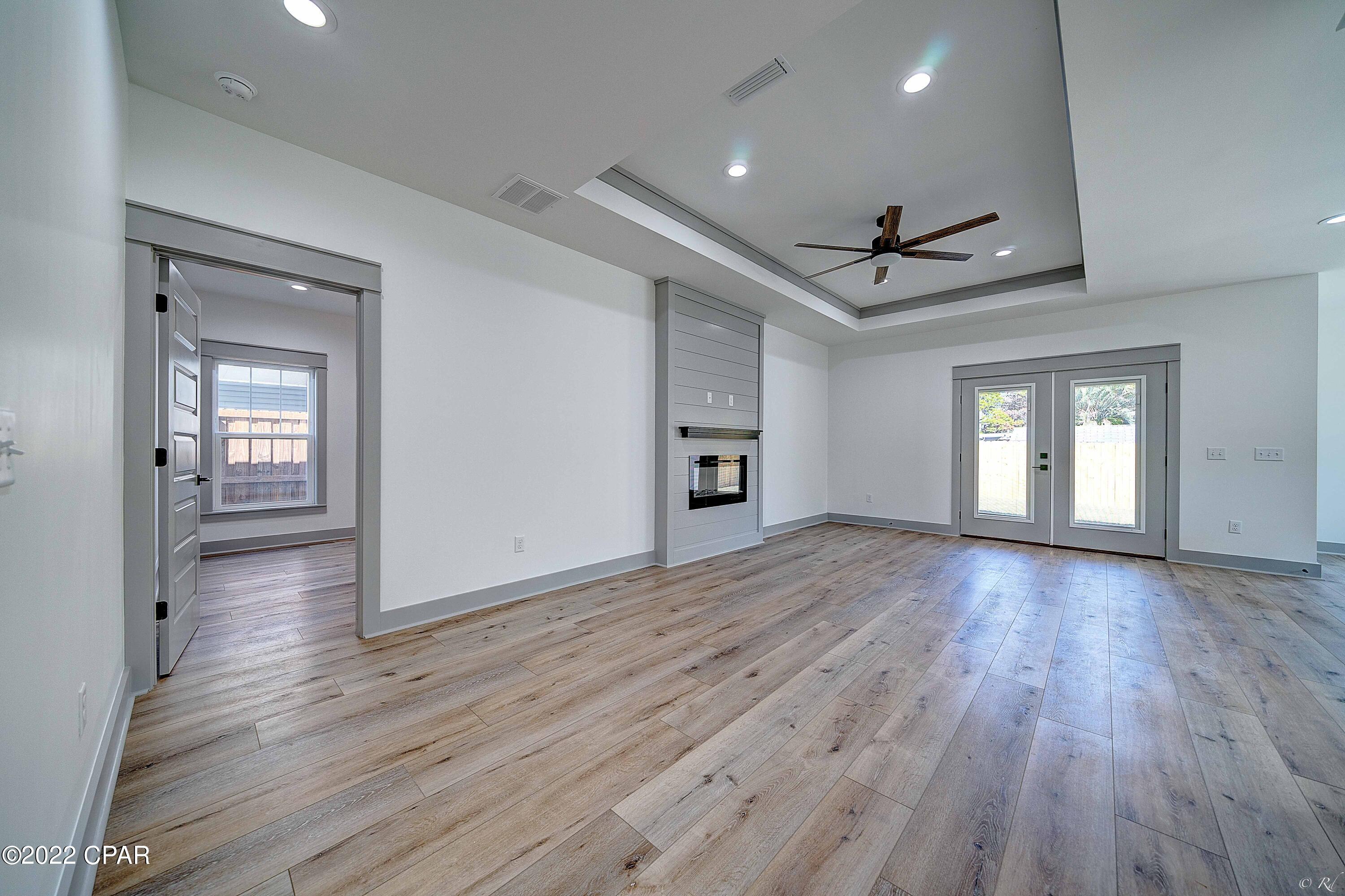 Riviera Beach - Residential