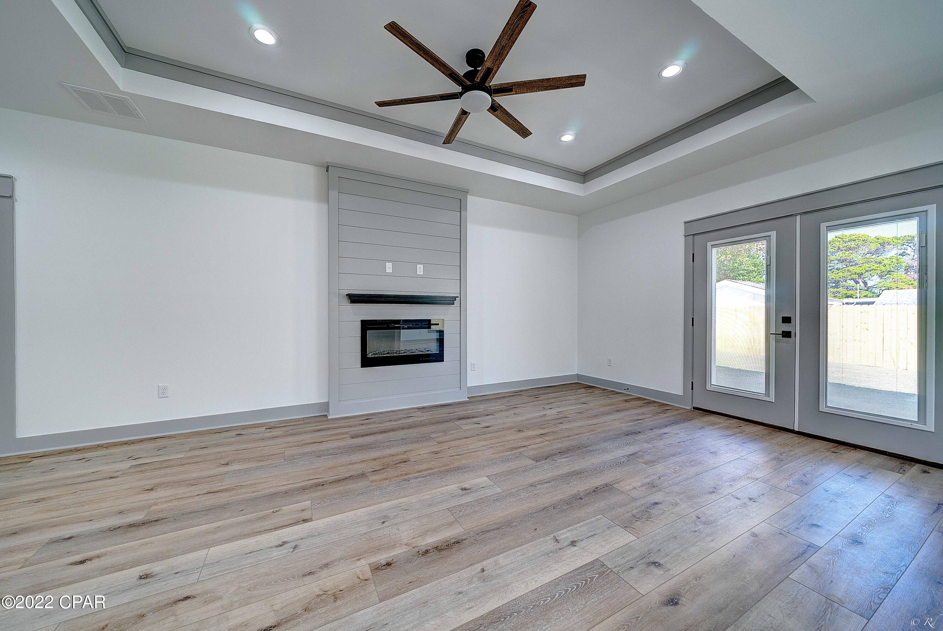 Riviera Beach - Residential