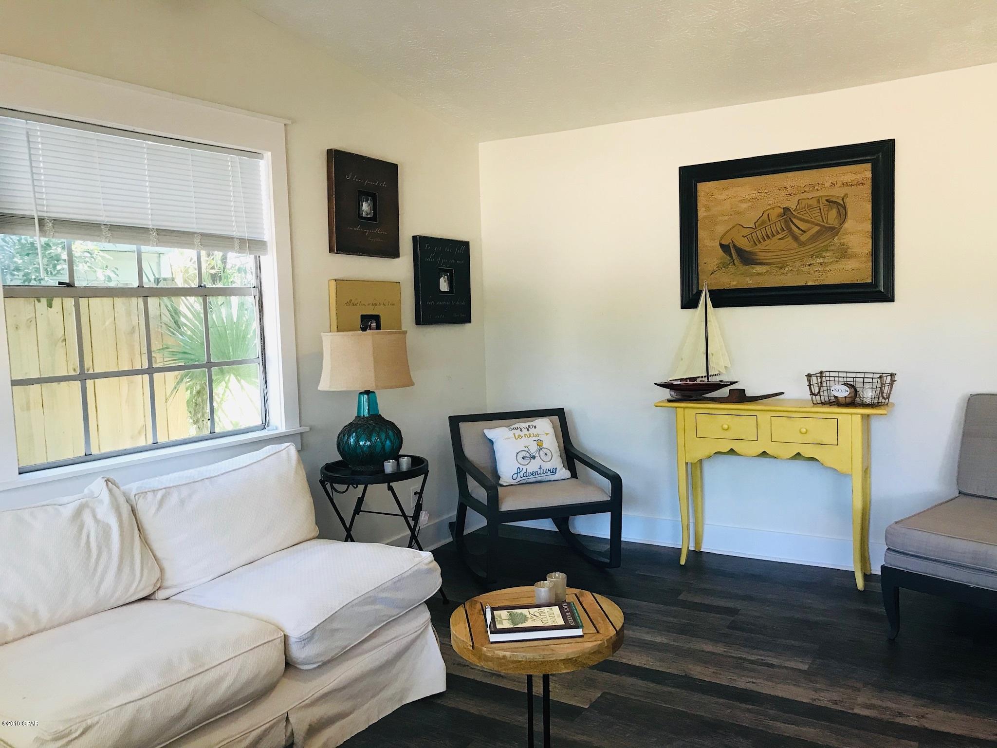 Laguna Beach 6th Add - Residential