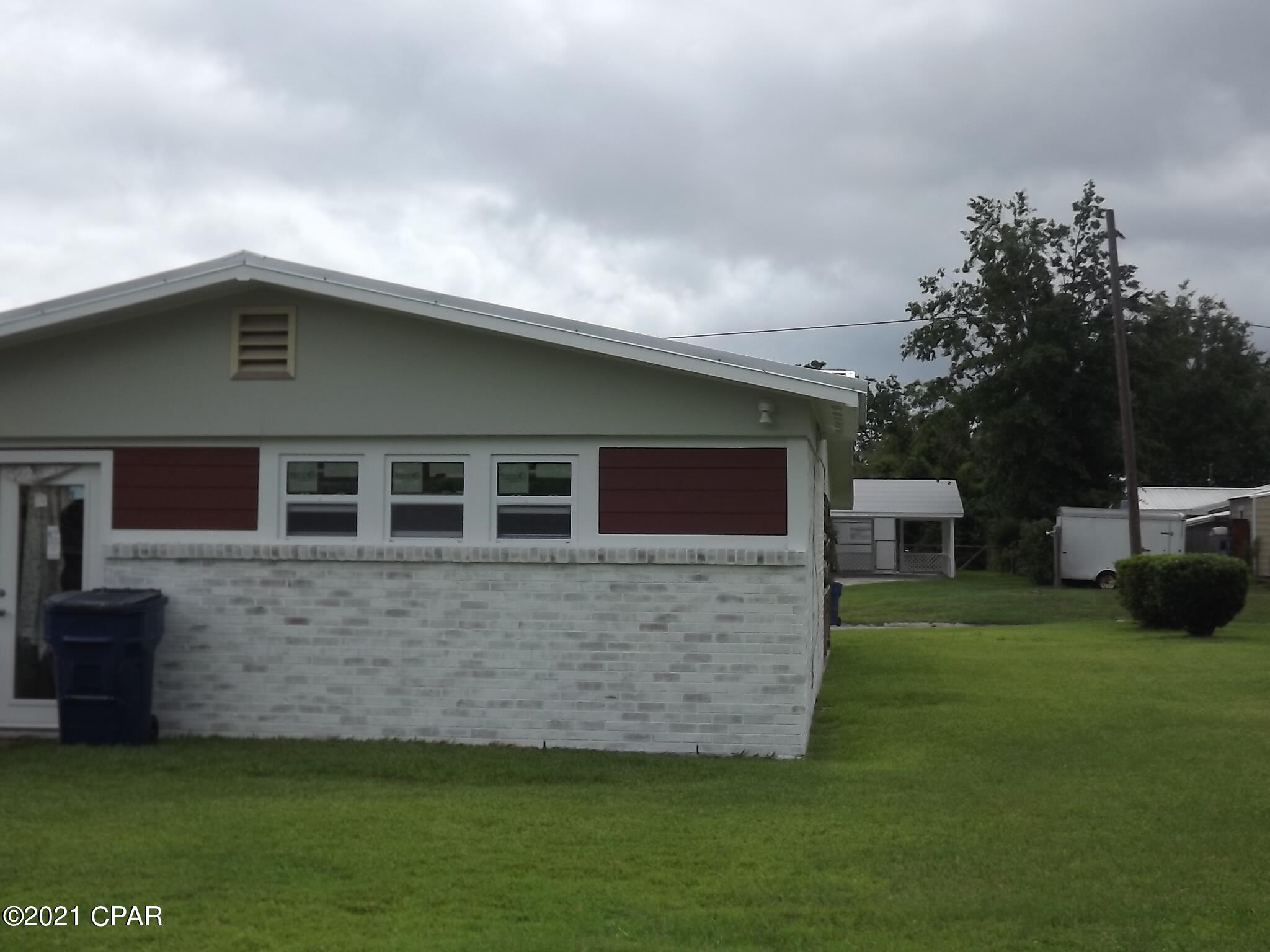 Hentz 1st Add Unit B - Residential