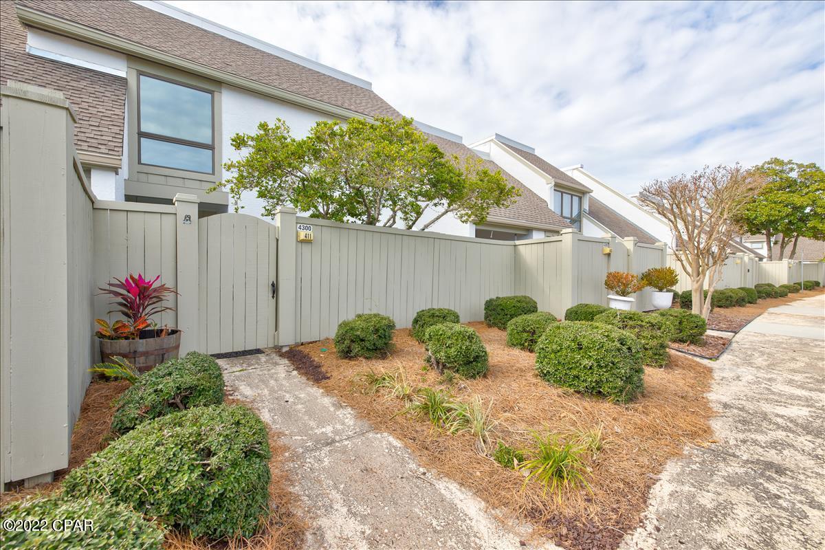 Bay Point Golf Villas I - Residential