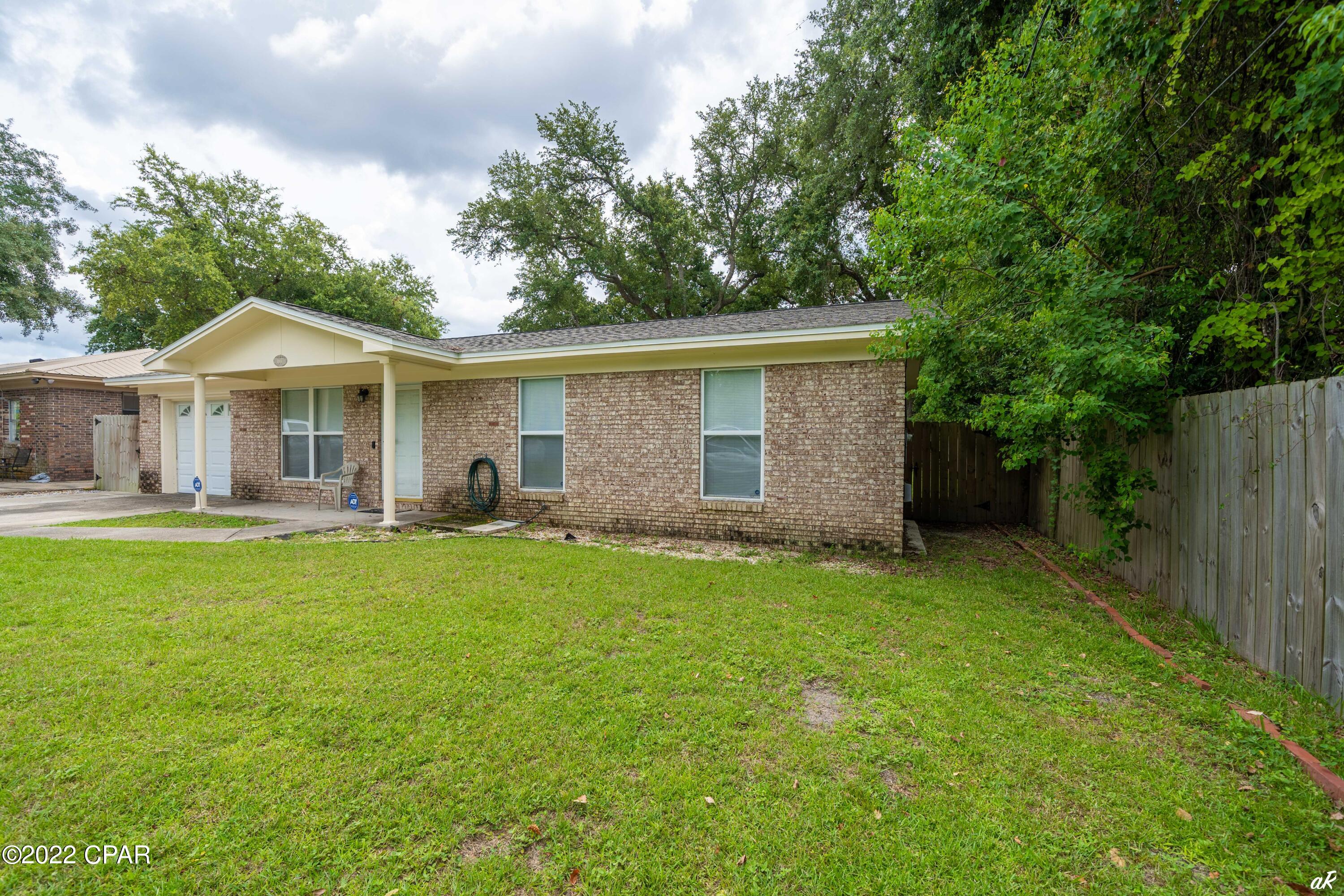 [No Recorded Subdiv] - Residential Lease