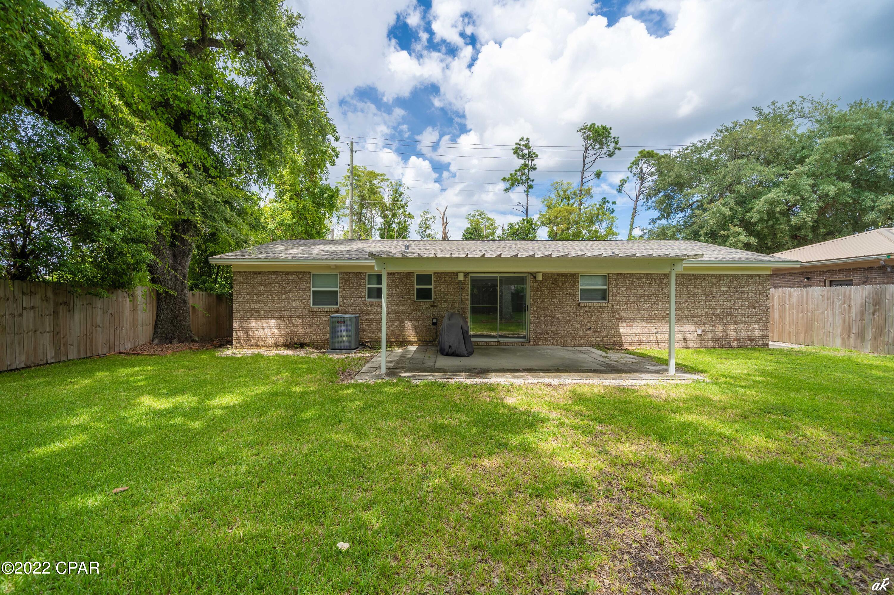 [No Recorded Subdiv] - Residential Lease