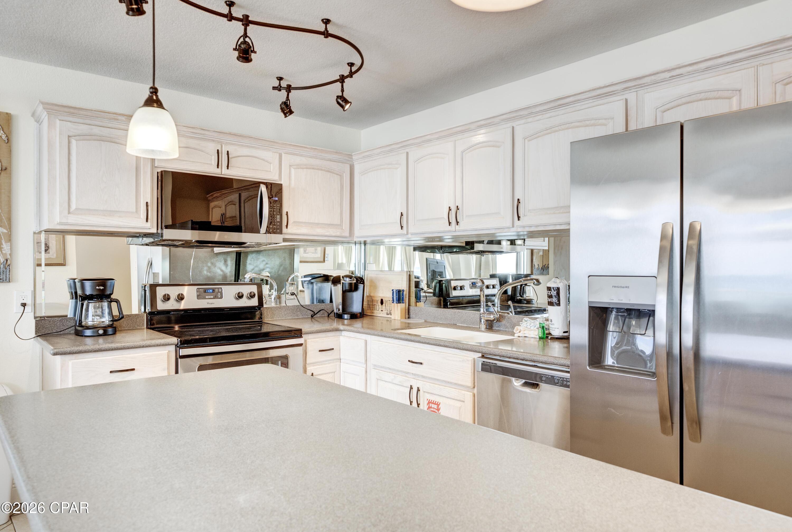 Leeward/Windward Condo - Residential