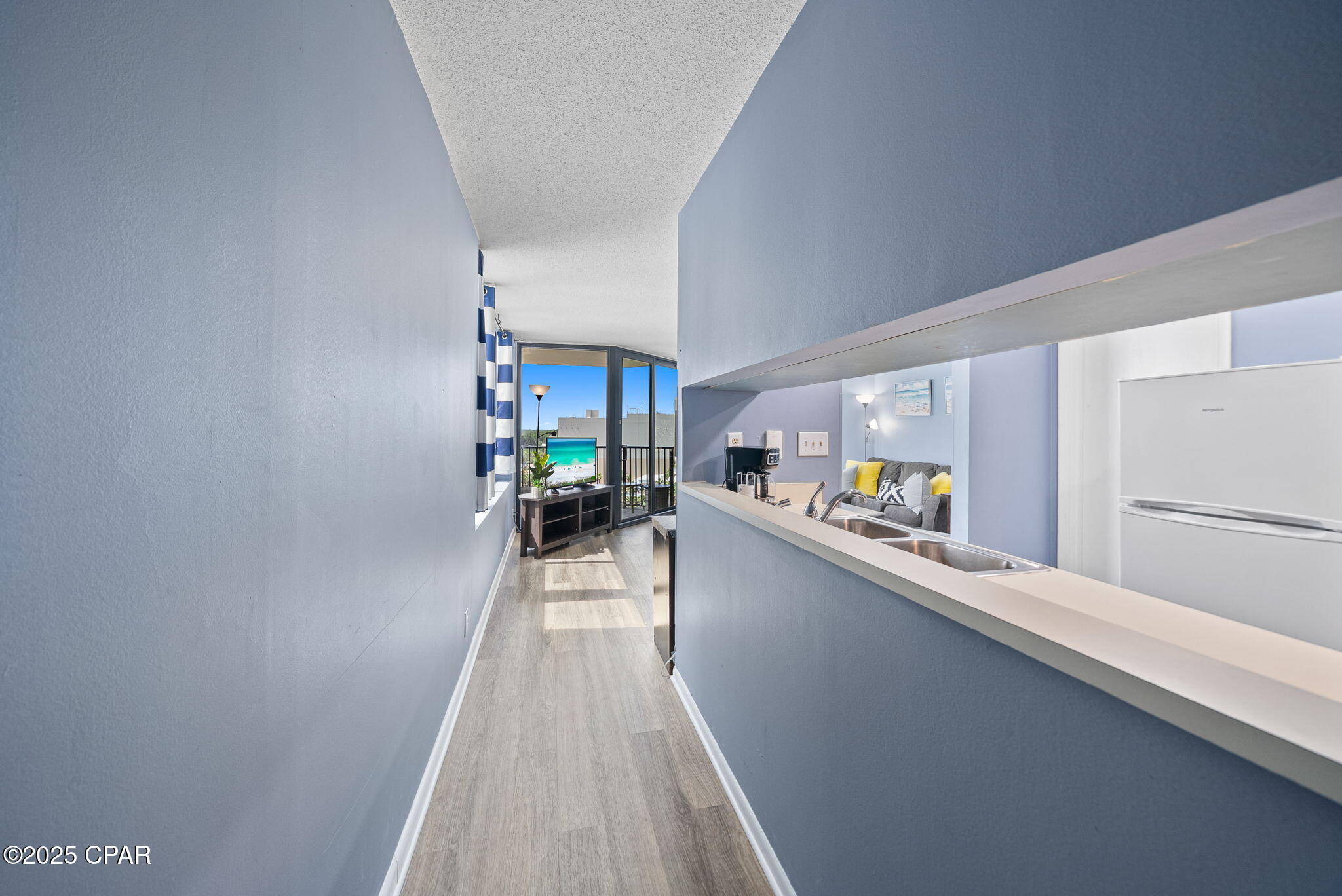 Sunbird Condo - Residential