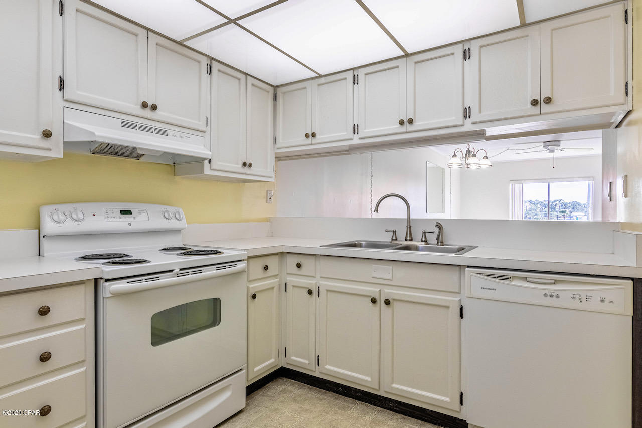 Colony Club - Residential