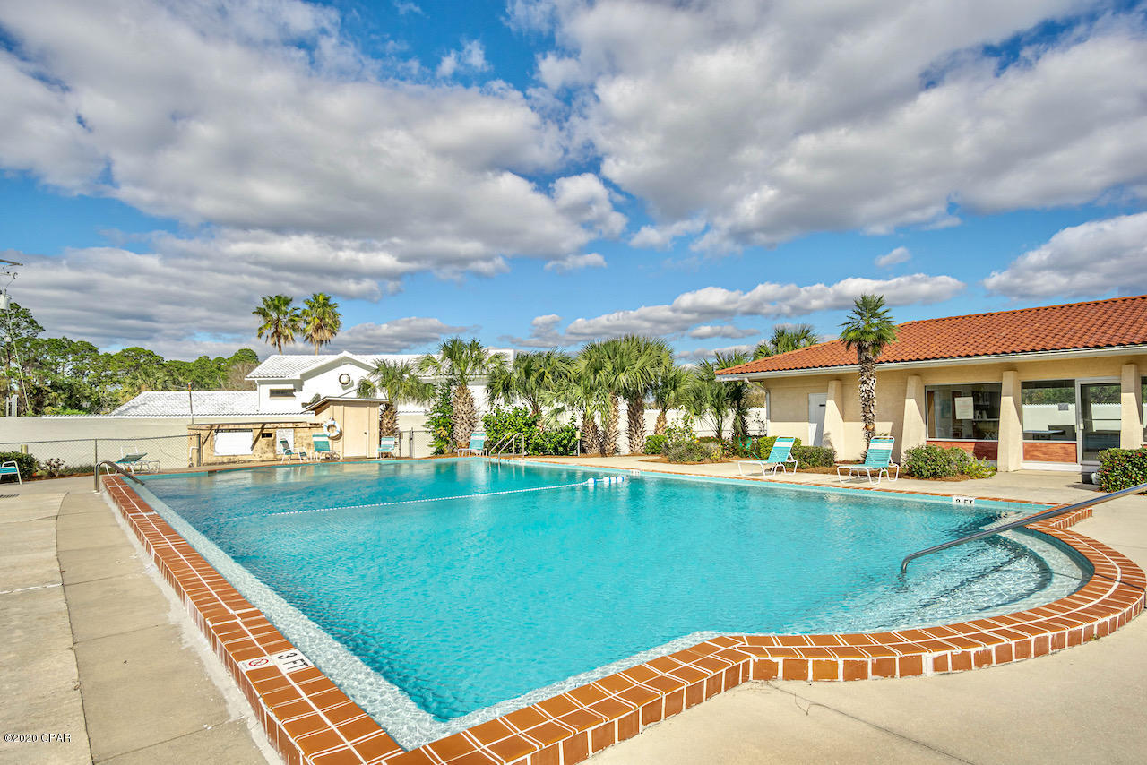 Colony Club - Residential