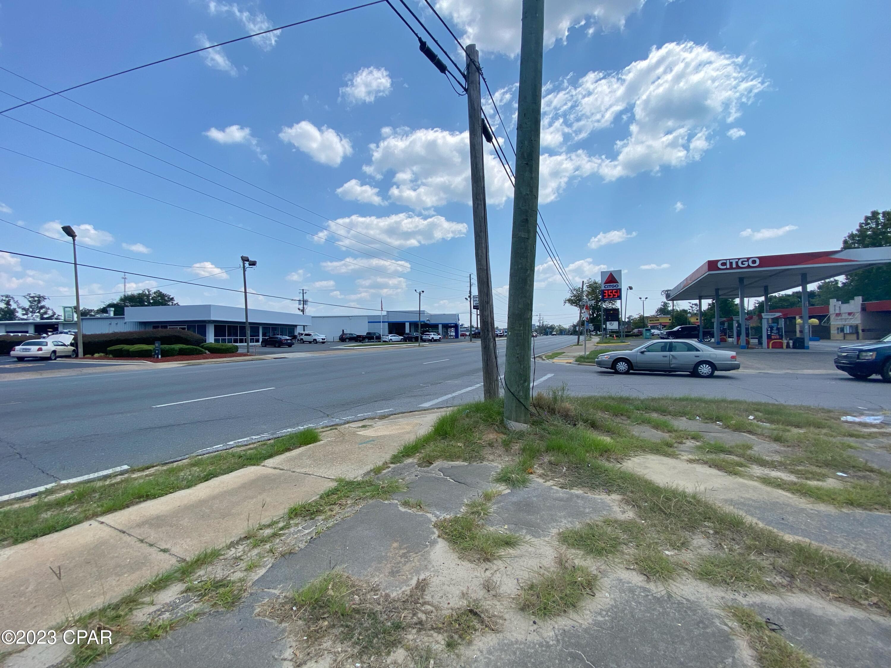 [No Recorded Subdiv] - Commercial Sale