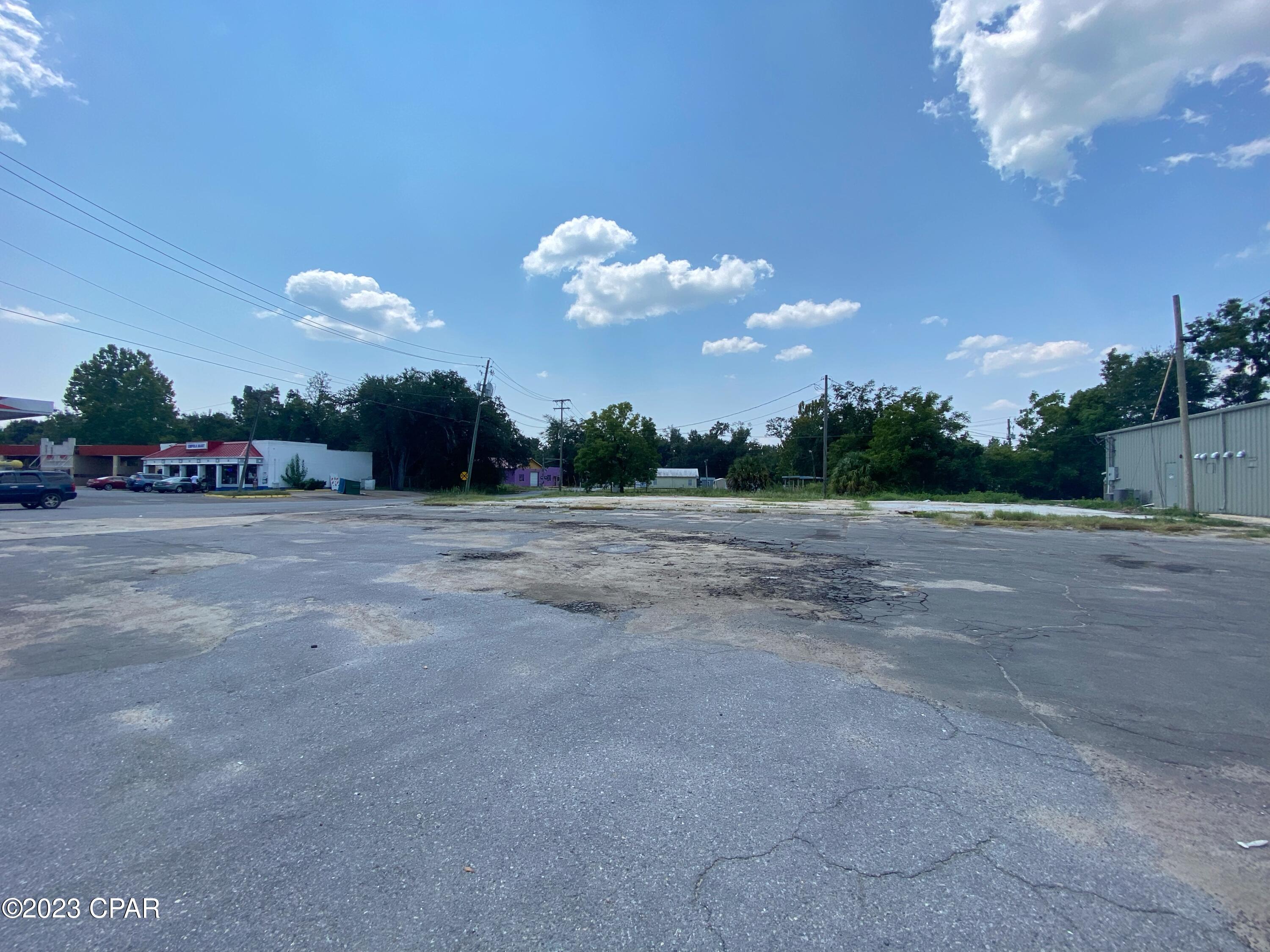 [No Recorded Subdiv] - Commercial Sale