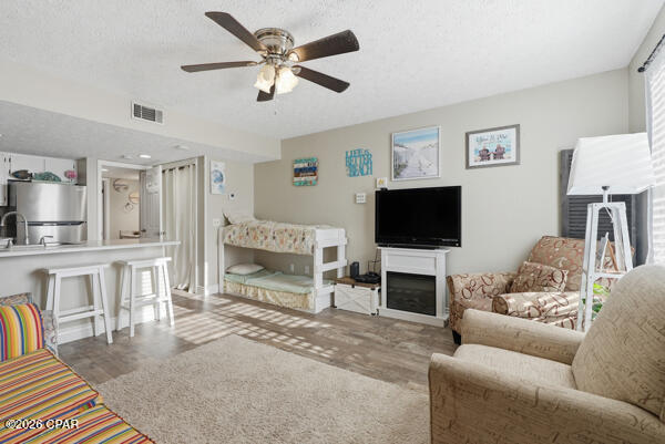 Hidden Lagoon - Residential