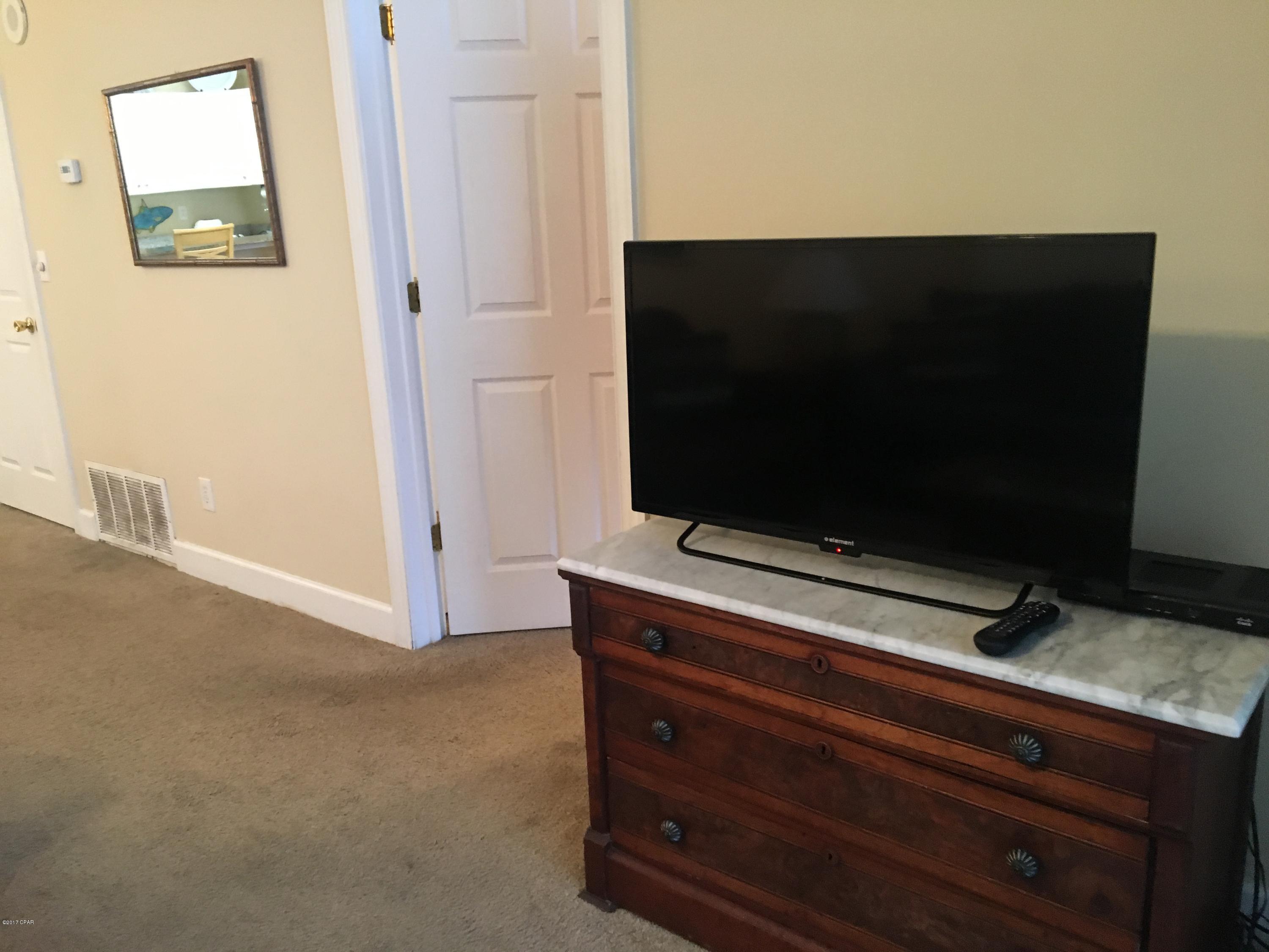 Emerald Isle - Residential