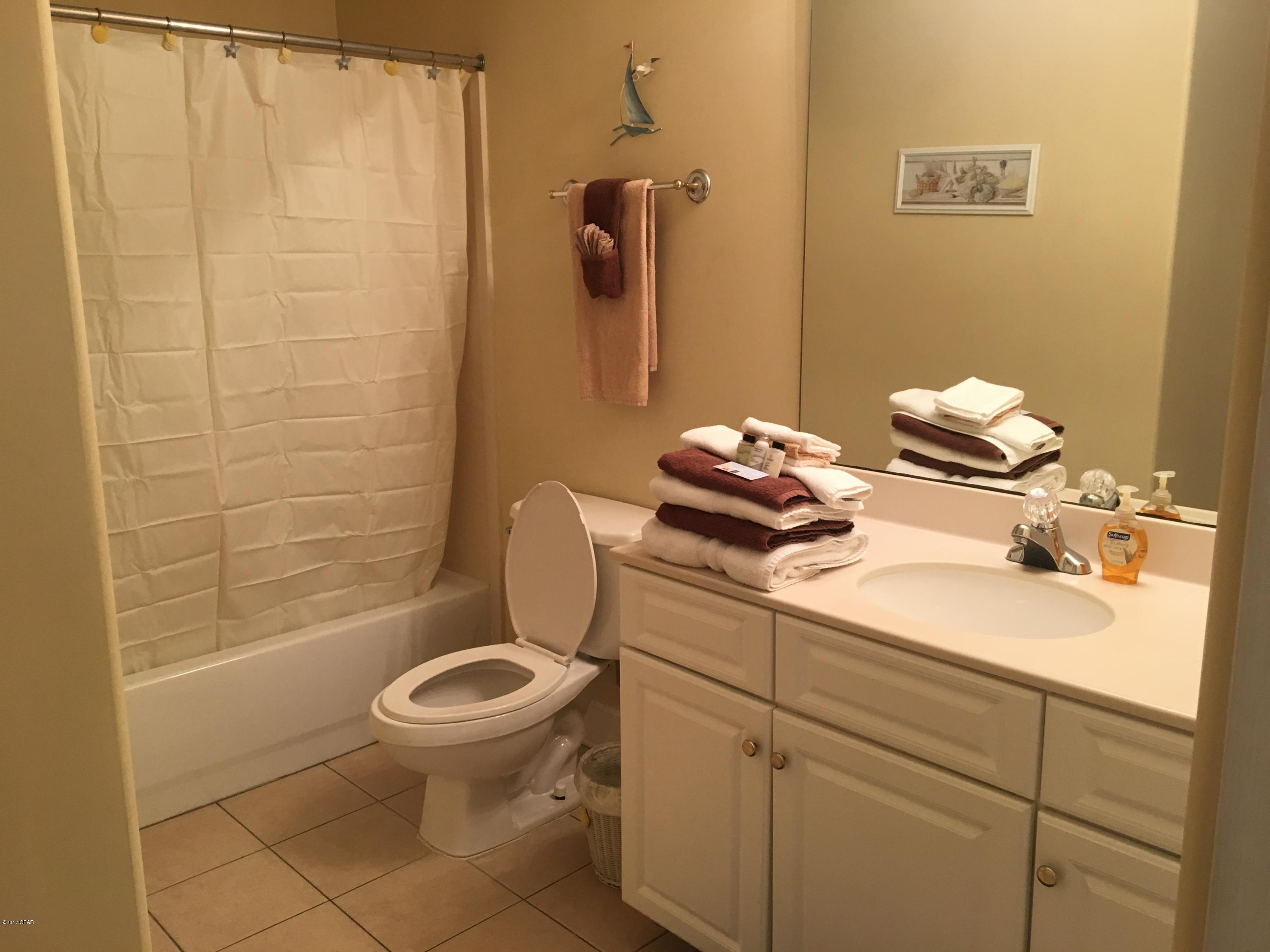 Emerald Isle - Residential