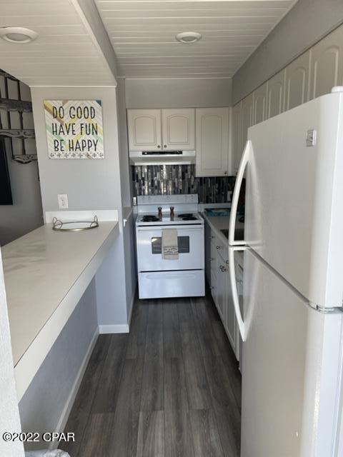 Sandpiper Villas Condo - Residential