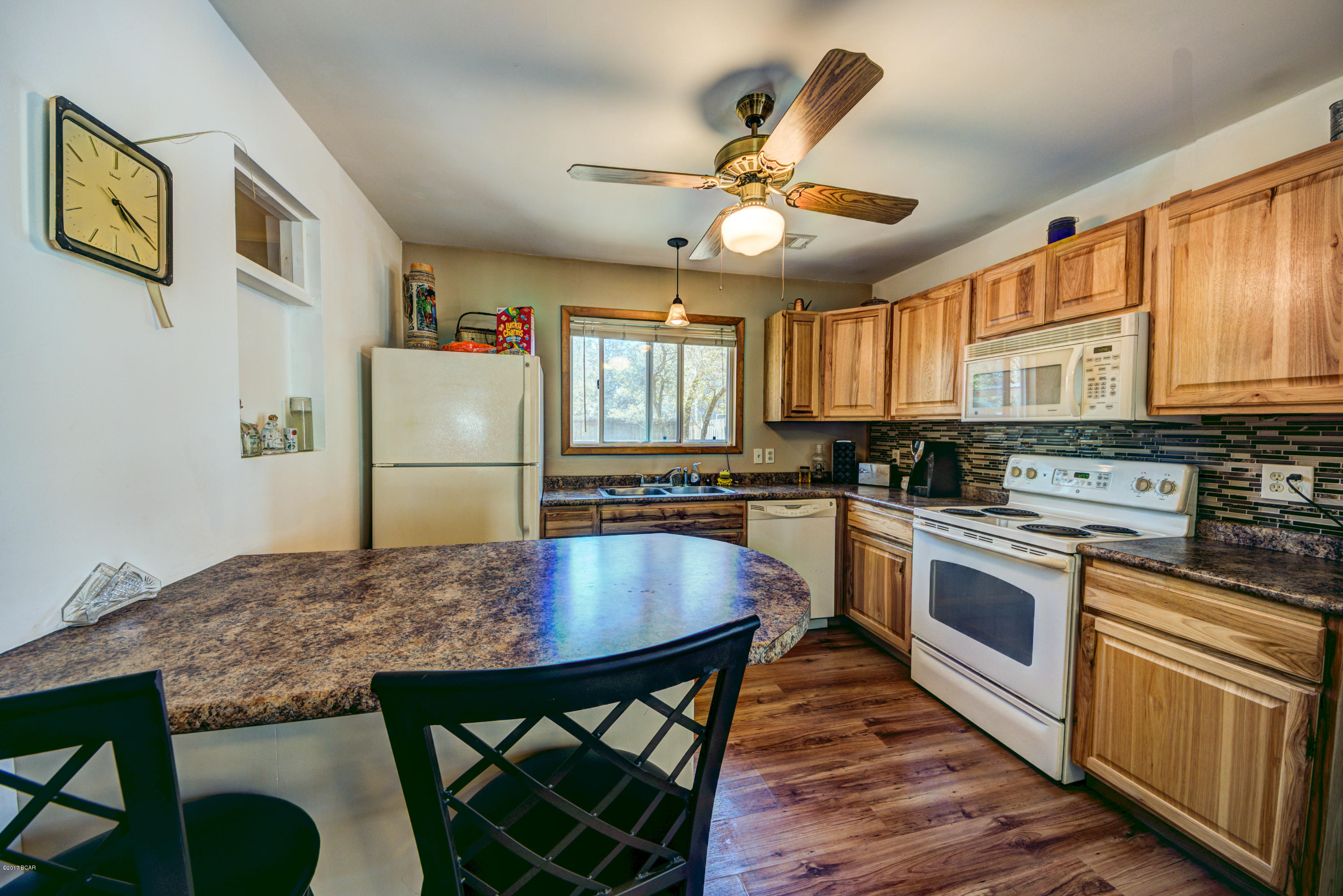 North Lagoon Oaks - Residential