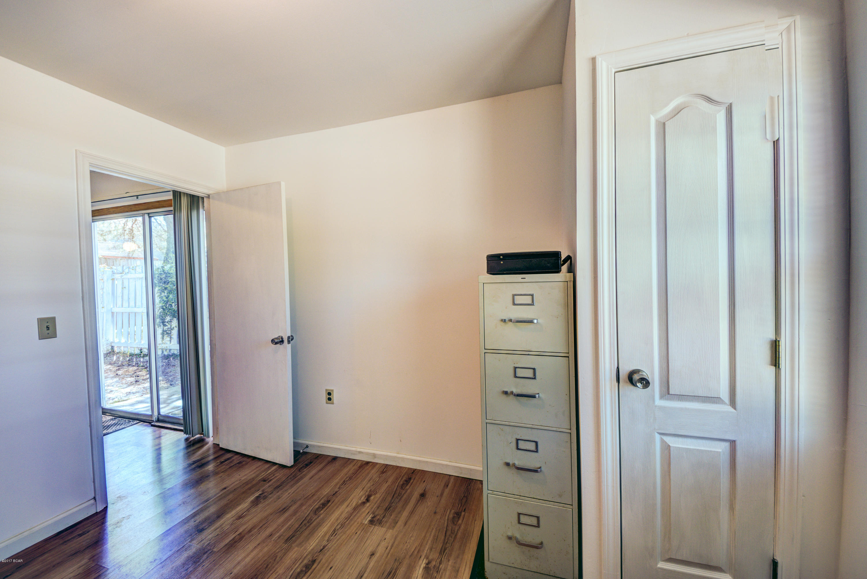 North Lagoon Oaks - Residential