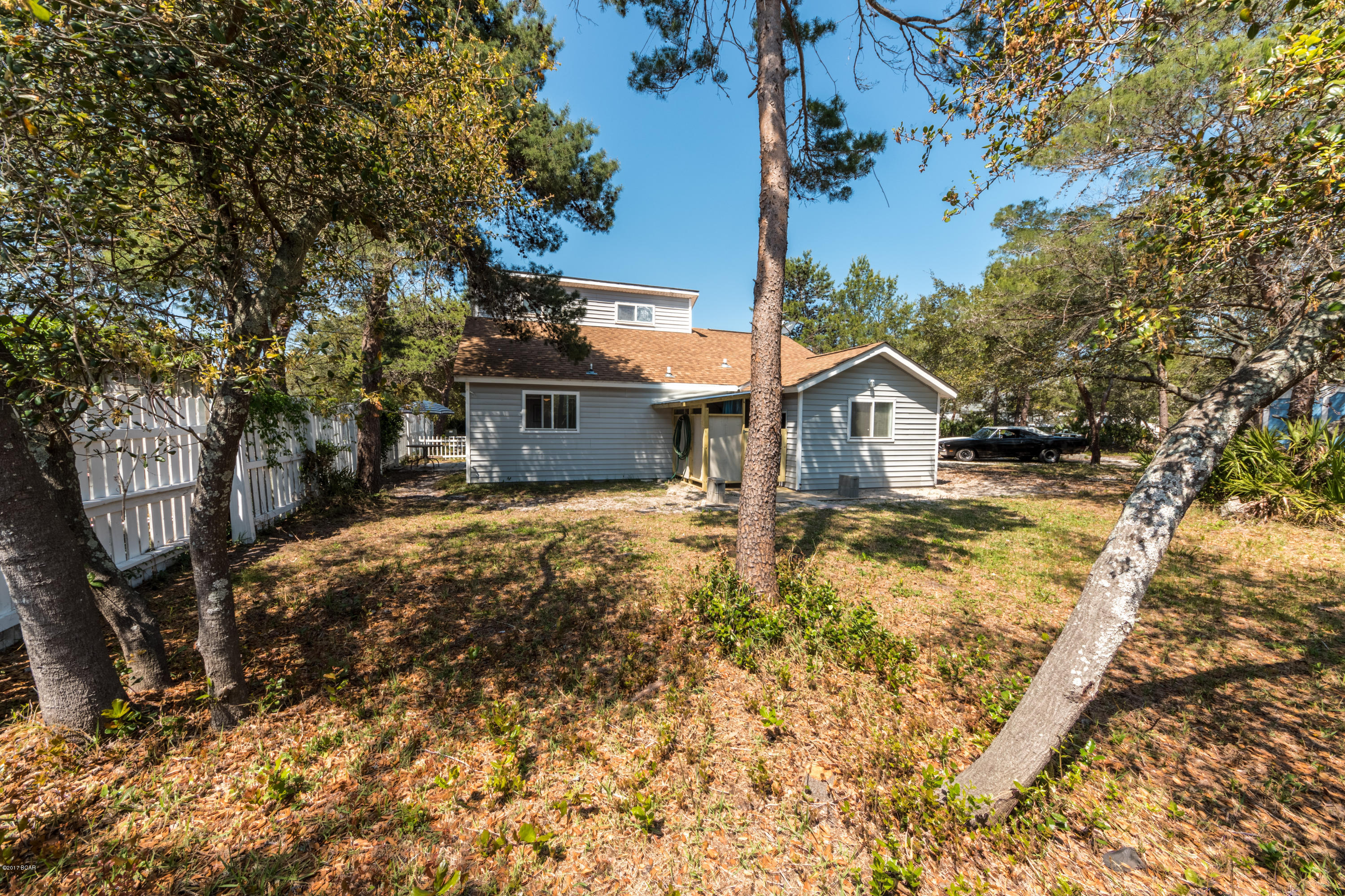 North Lagoon Oaks - Residential