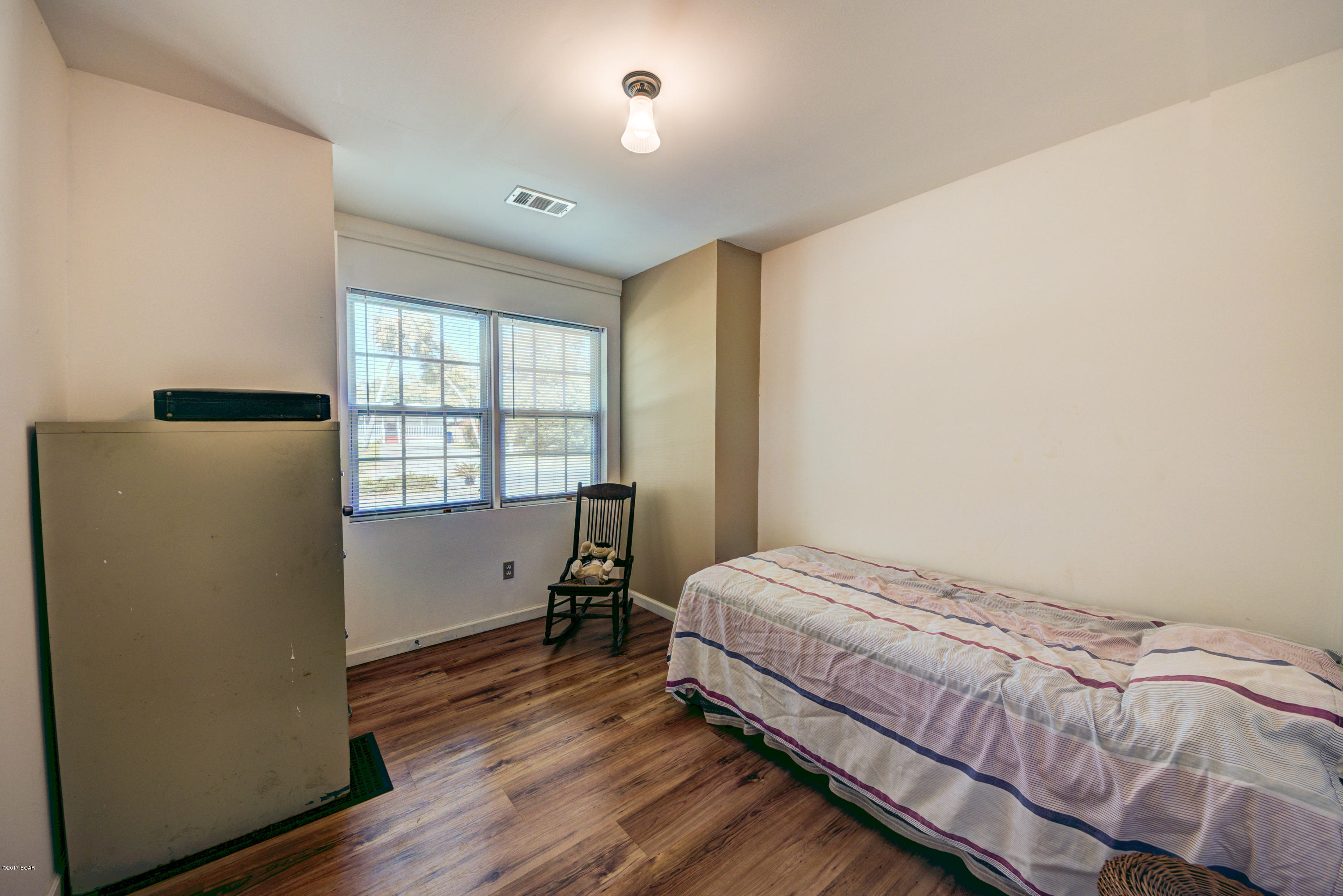 North Lagoon Oaks - Residential