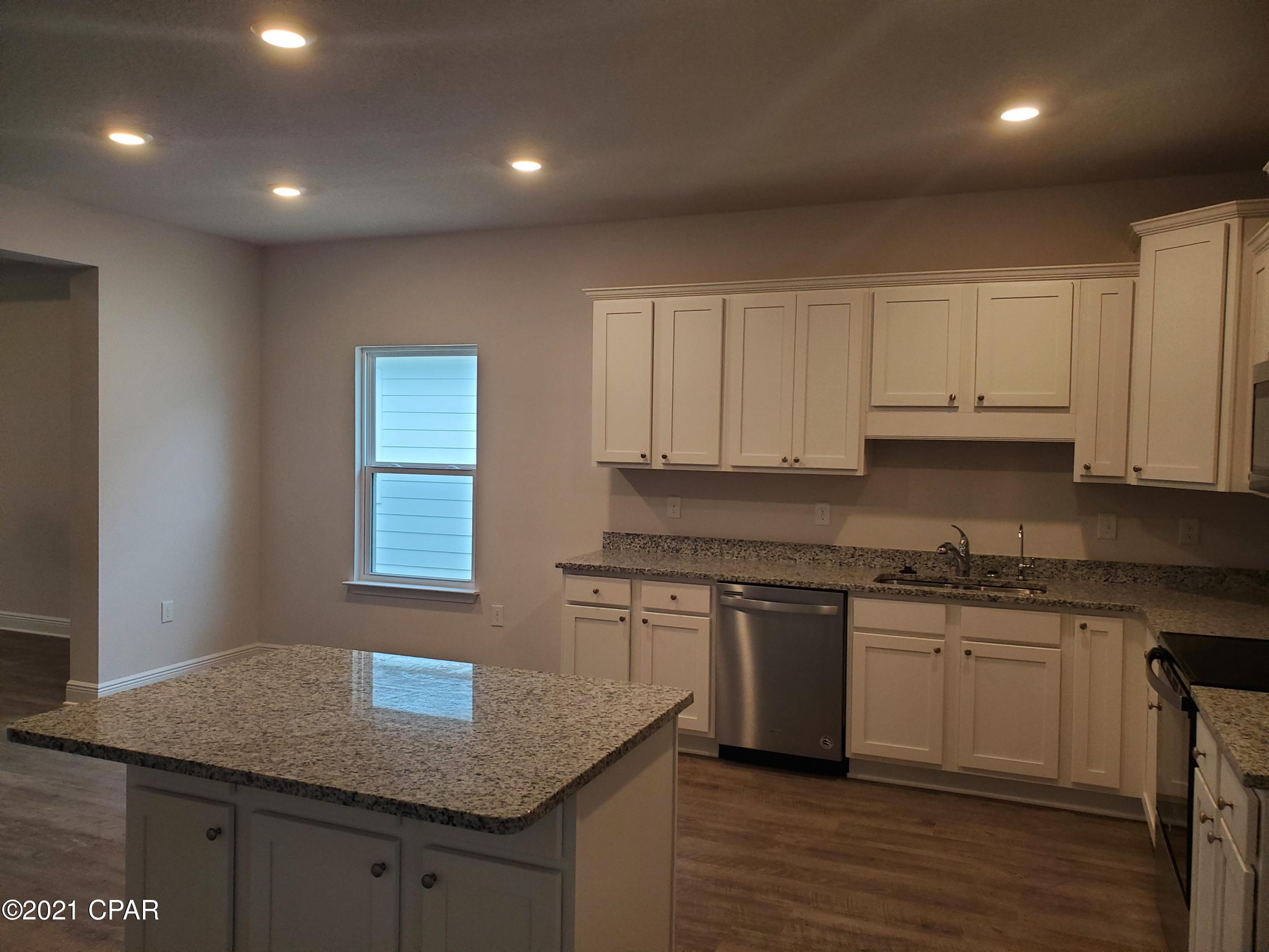 Emerald Cove Villas - Residential