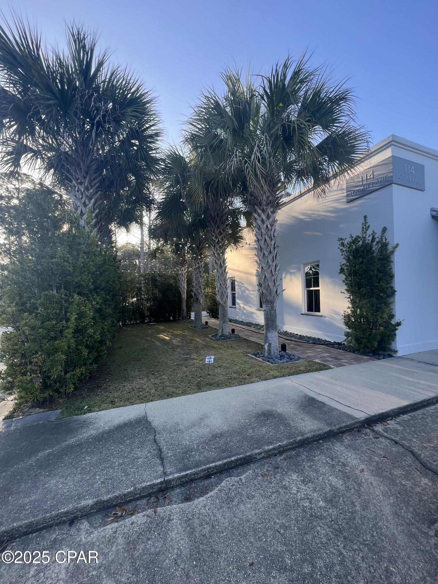 [No Recorded Subdiv] - Commercial Sale