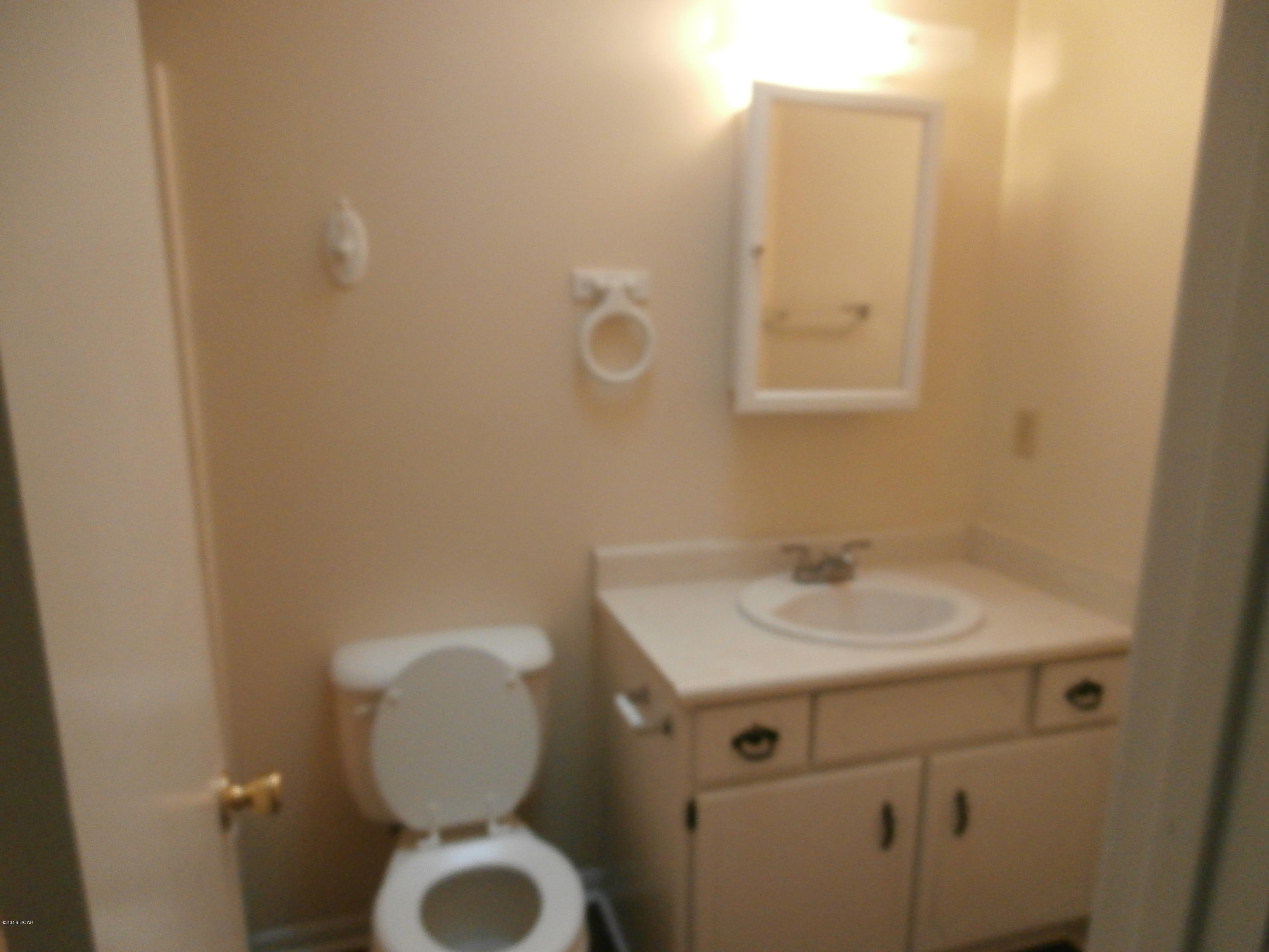 Shadow Bay Unit 1 - Residential Lease