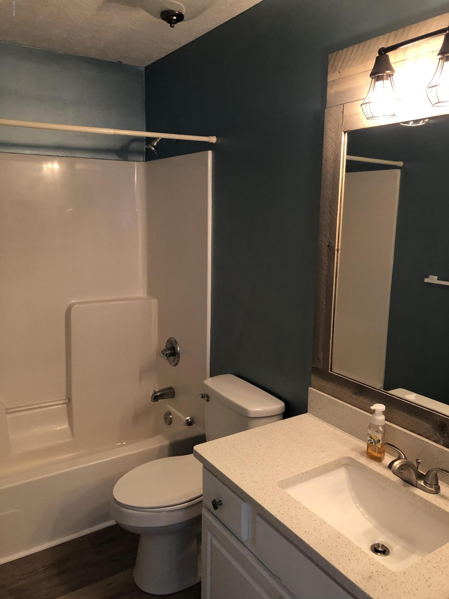 Palm Cove - Residential Lease