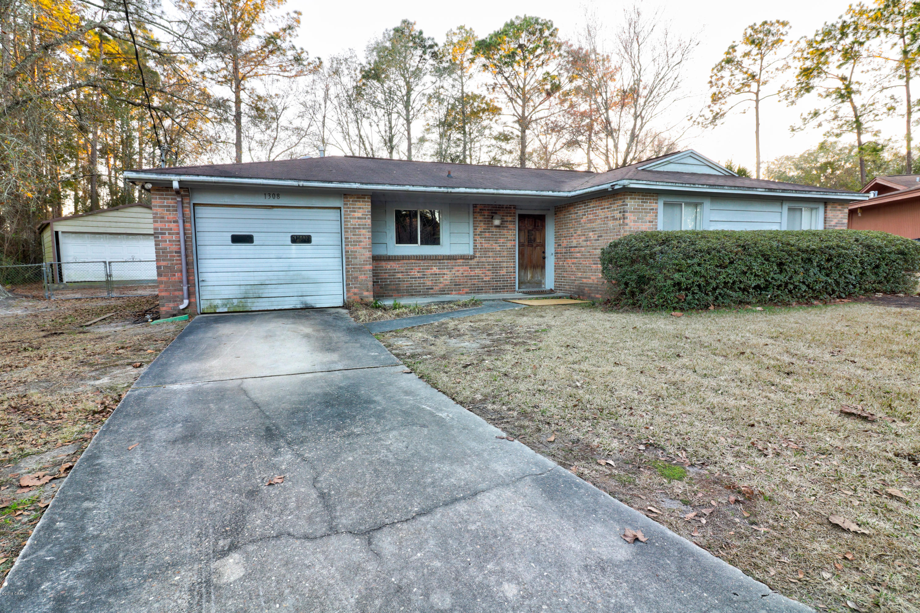 Pinnacle Pines Estate - Residential