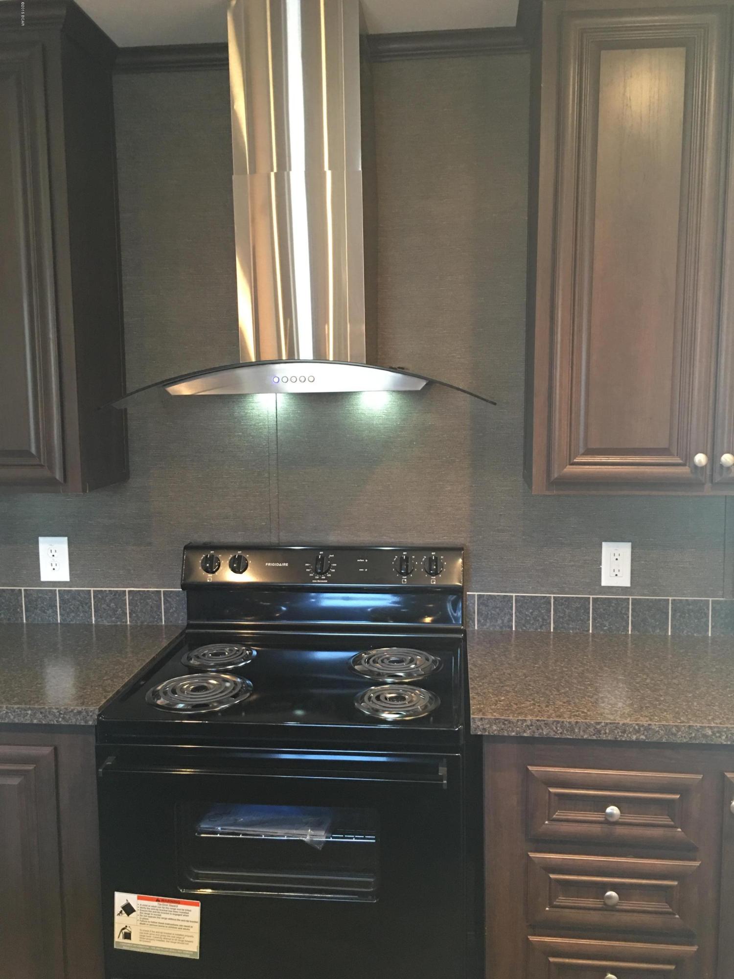 Creek Hollow Estates Unit 3 - Residential