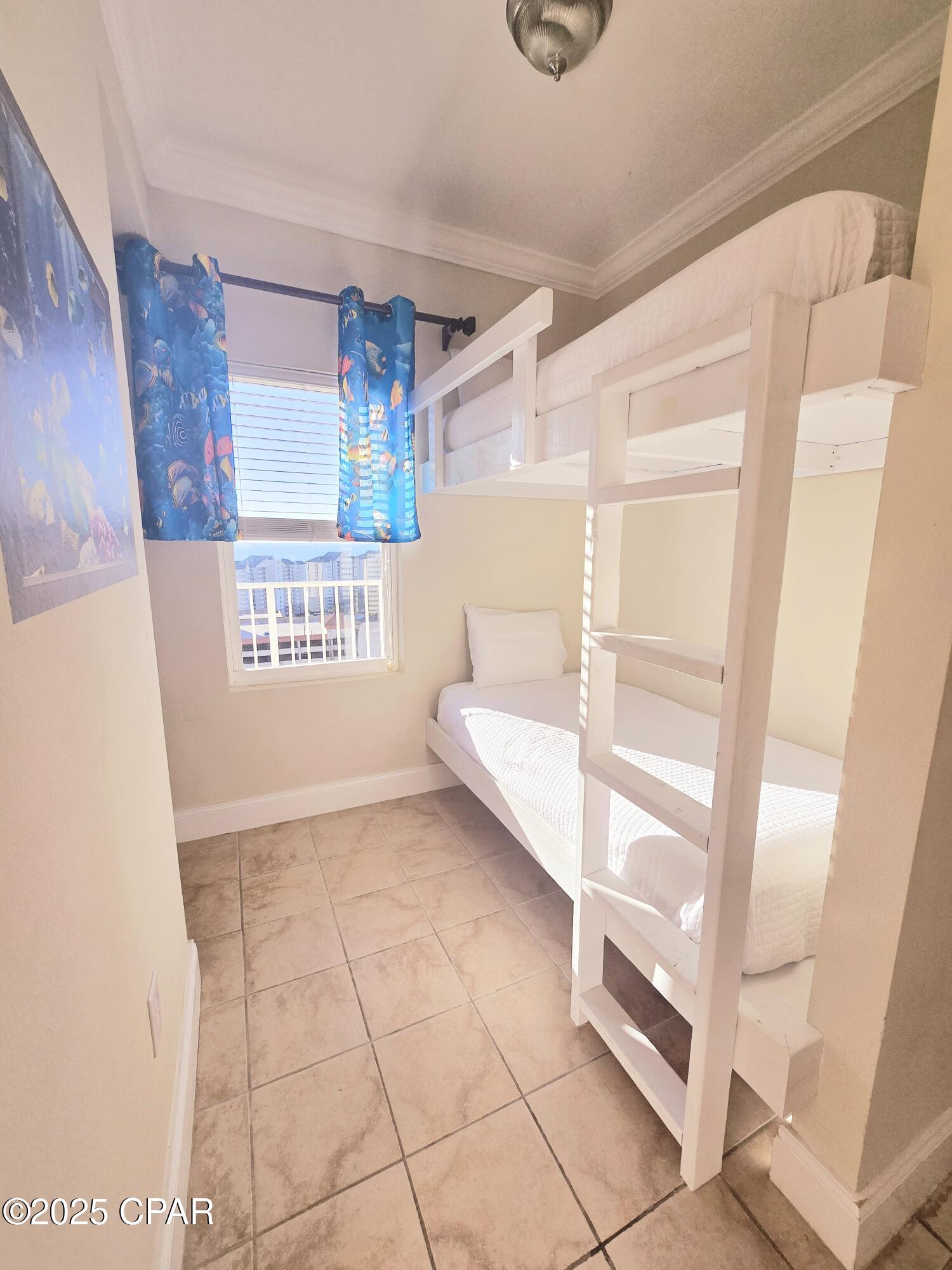 Laketown Wharf - Residential Lease