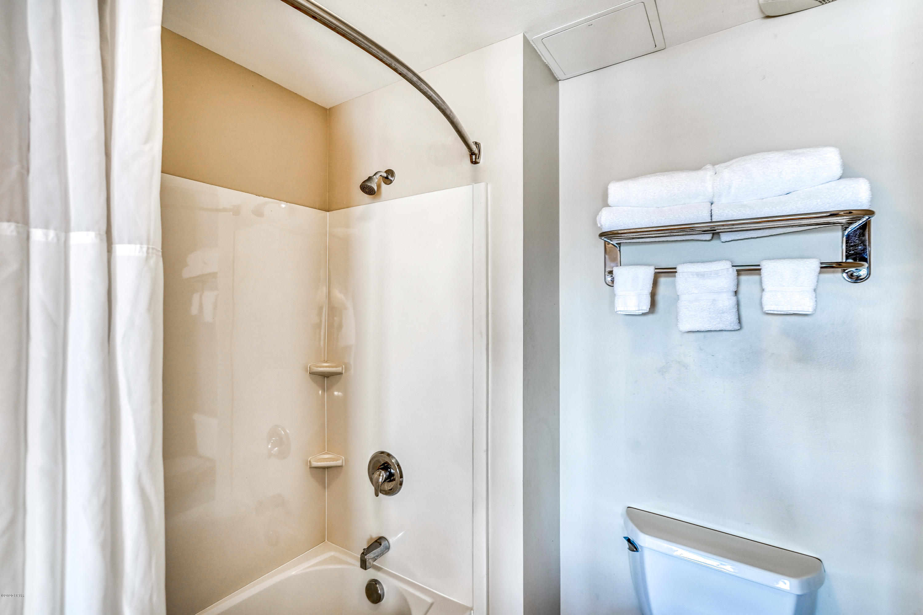 Carillon Beach Inn - Residential