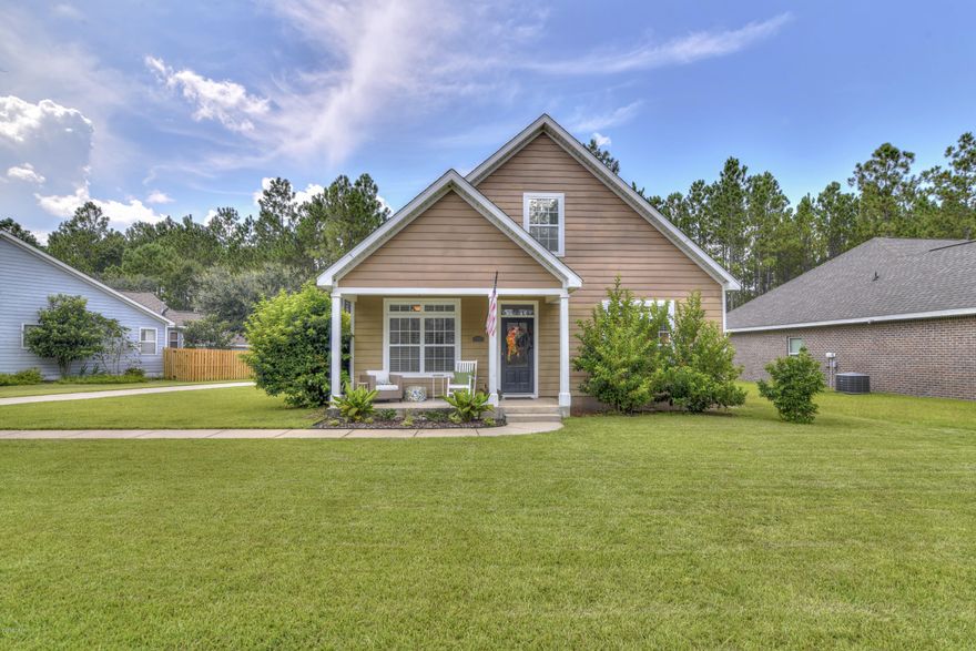 Seller to give $5,000 concessions toward closing cost. 3 Bd / 2.5 Bath home in Symphony at Hammock Bay features living room w/fireplace, eat in kitchen, Den, Bar, built in office nook, detached 2 car garage w/ad 2nd floor storage, huge yard, and privacy fence. 



Hammock Bay is located on Choctawhatchee Bay, just north of the  Gulf of Mexico, and it is the perfect place for families relocating to Northwest Florida. A bay front  residential community located in the quiet surroundings of Freeport, Florida. Hammock Bay has all the  amenities typically found in  vacation resorts.  60-Acre Sports &, Recreation Park, Bay Club with 500-ft dock located on Choct Bay., Lakeside Clubhouse, 2 Pools, Fitness Center, Over 10 miles of bike paths, Nature Preserves, Town Center.