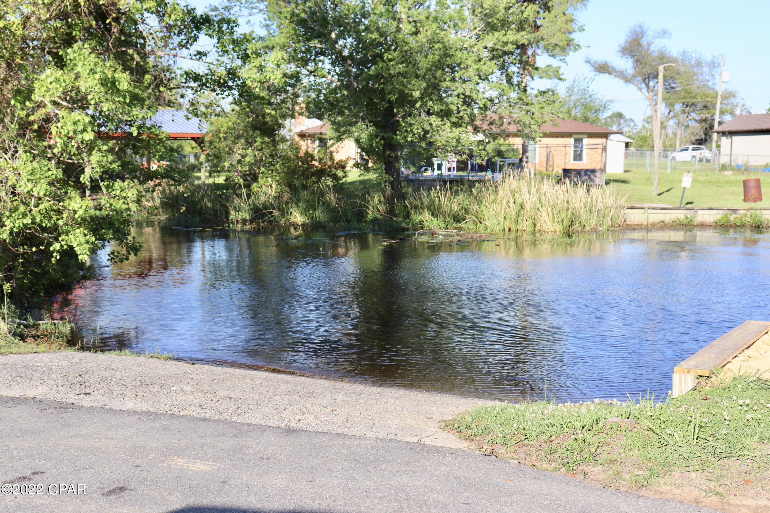 Lake Forest Estates - Residential