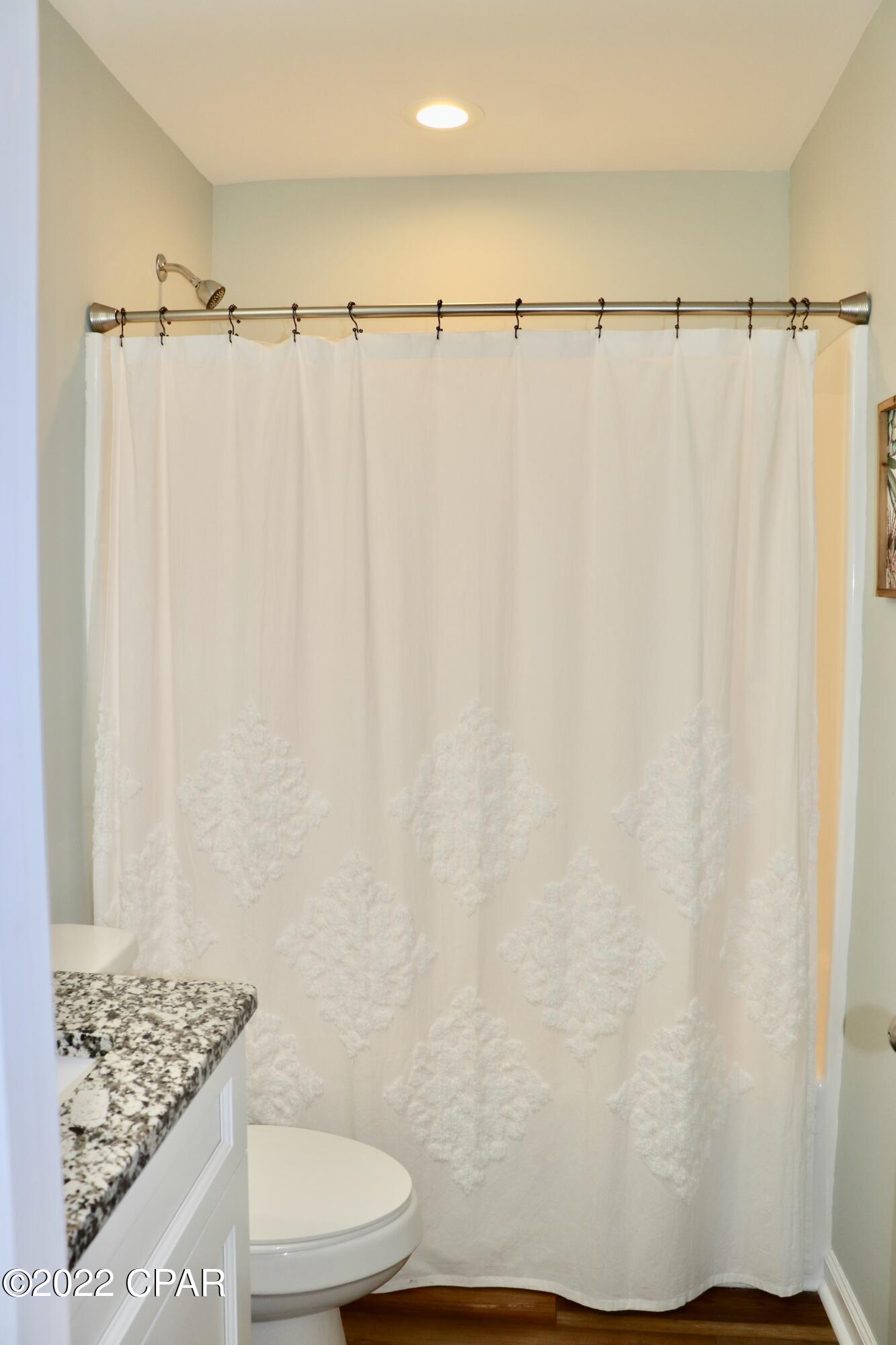 Lake Forest Estates - Residential