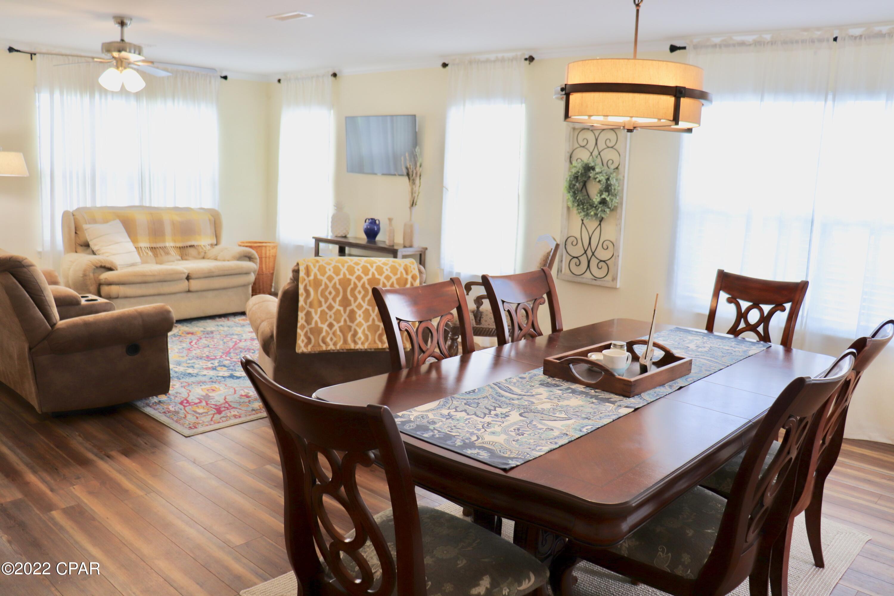 Lake Forest Estates - Residential