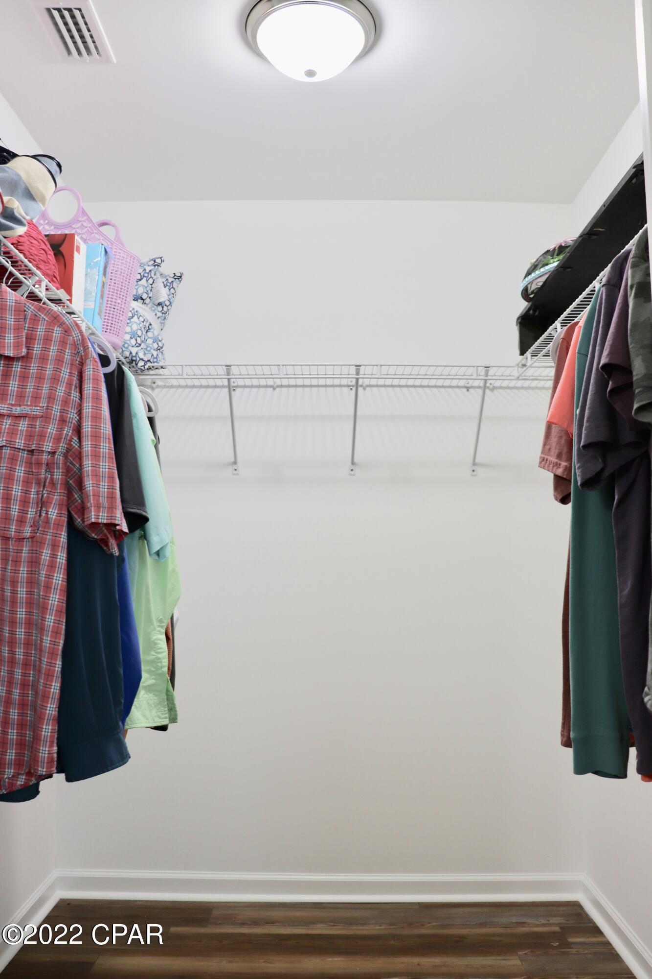 Lake Forest Estates - Residential