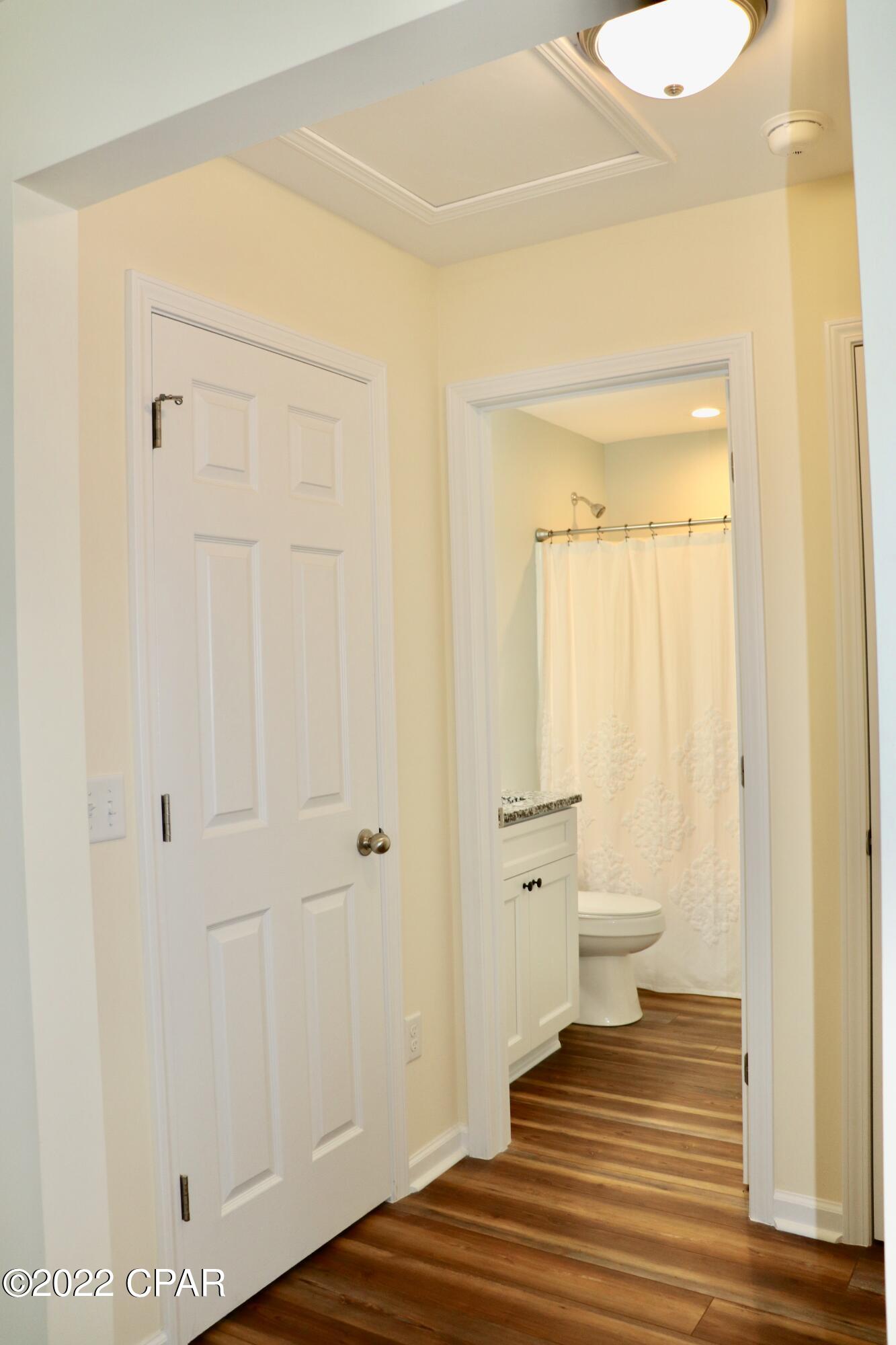 Lake Forest Estates - Residential