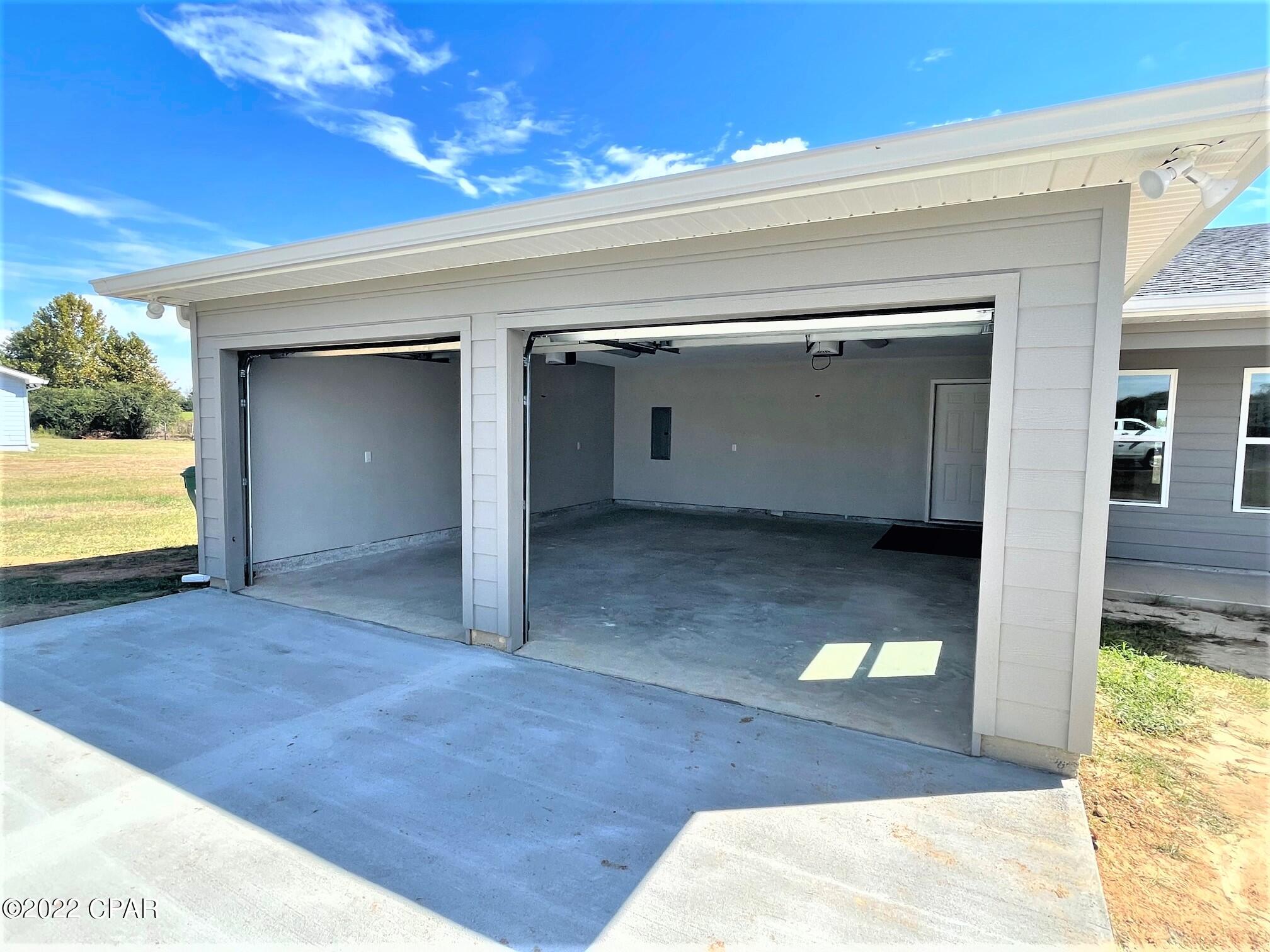 Grand Ridge - Residential