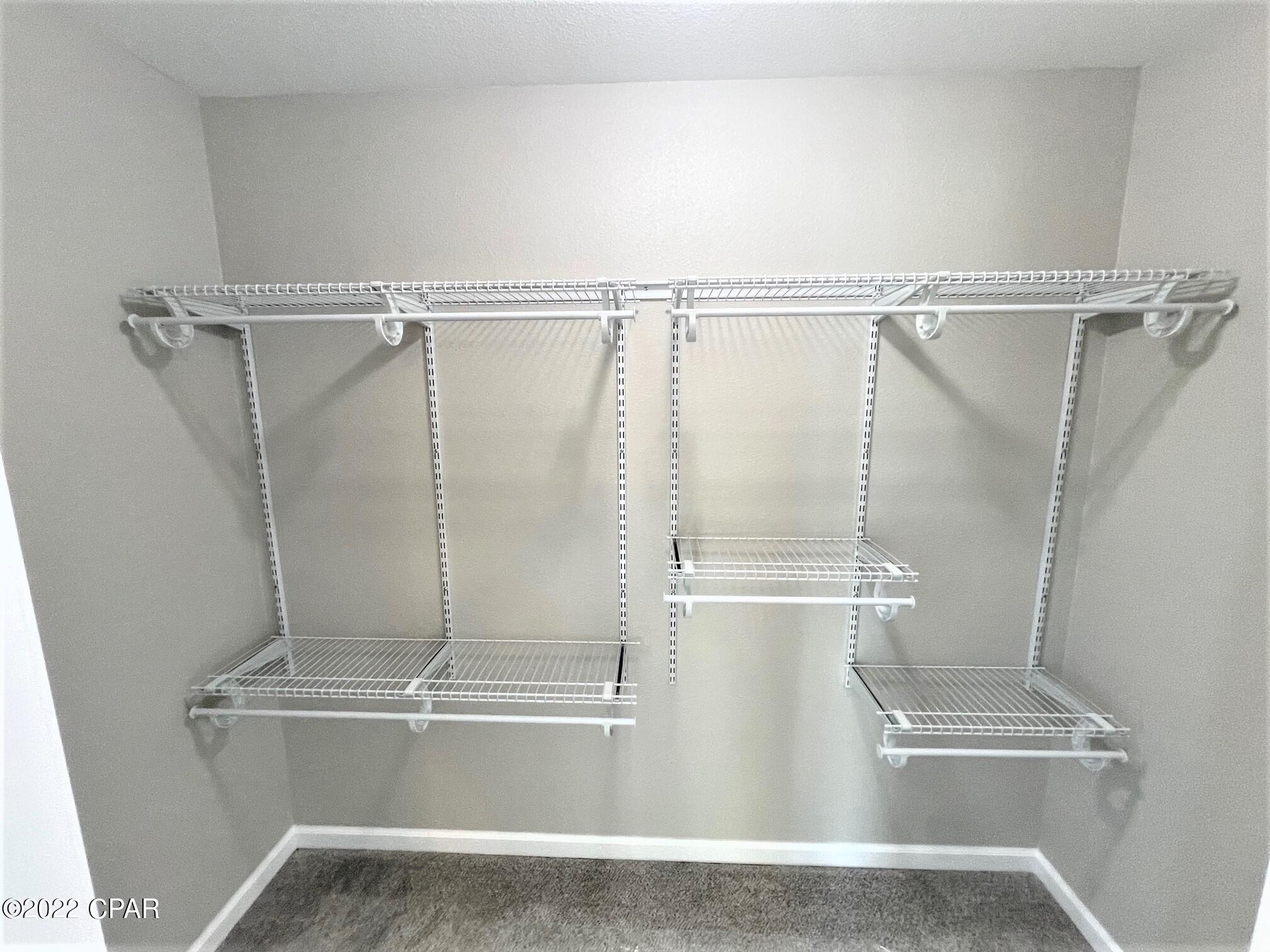 Grand Ridge - Residential